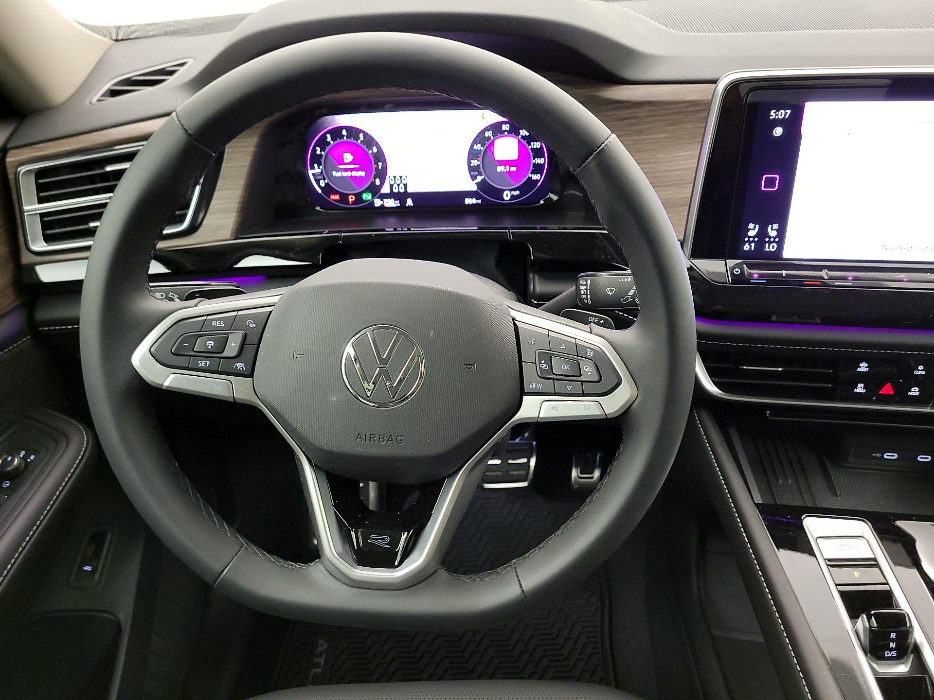 Thumbnail: 2025 Volkswagen Atlas - 10