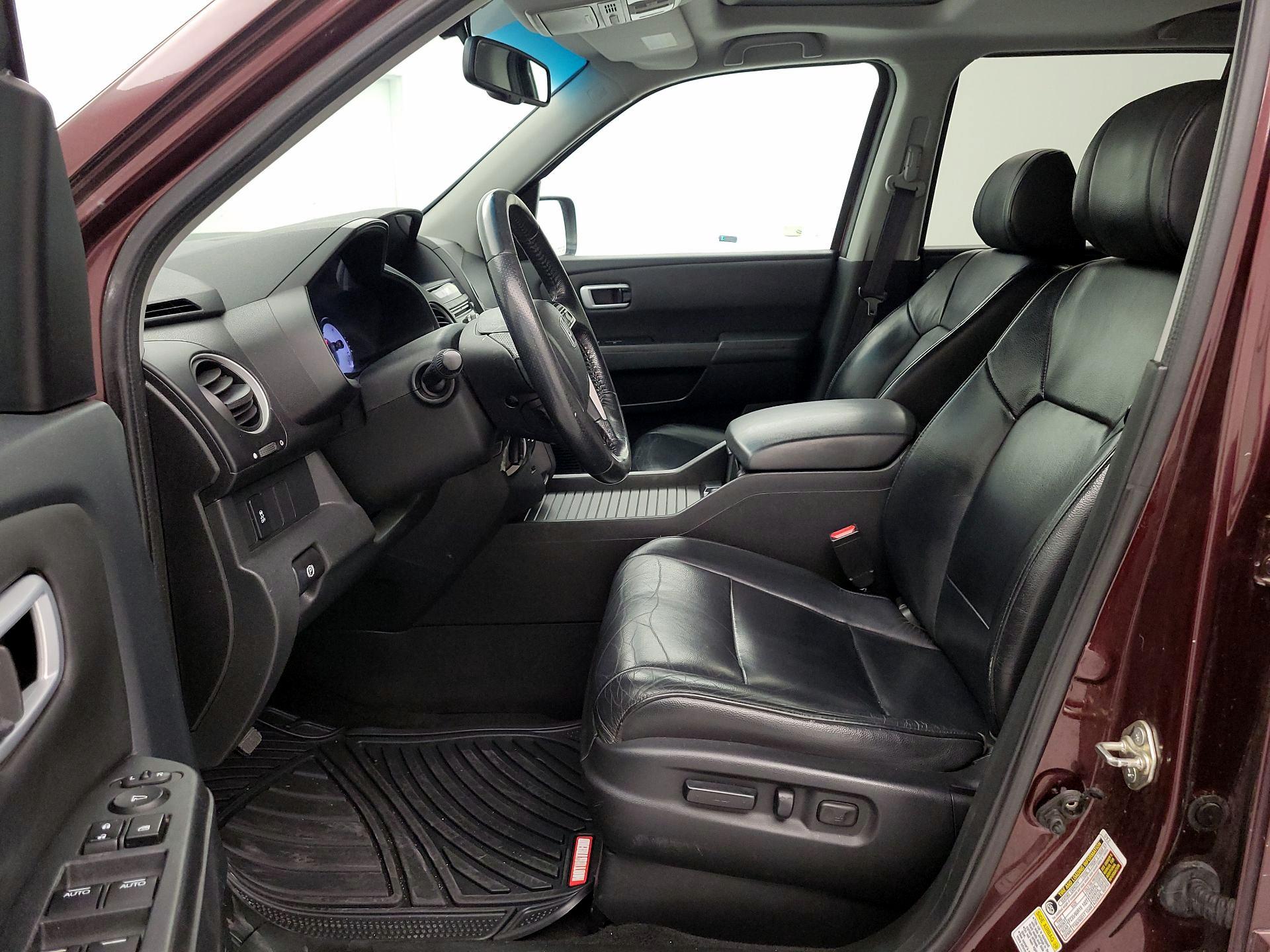 Thumbnail: 2015 Honda Pilot - 11