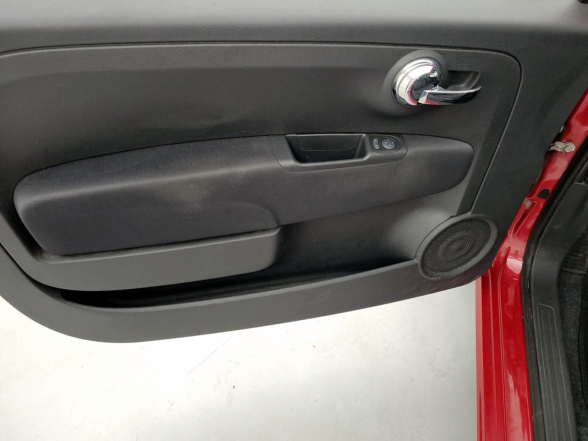Thumbnail: 2015 Fiat 500 - 12