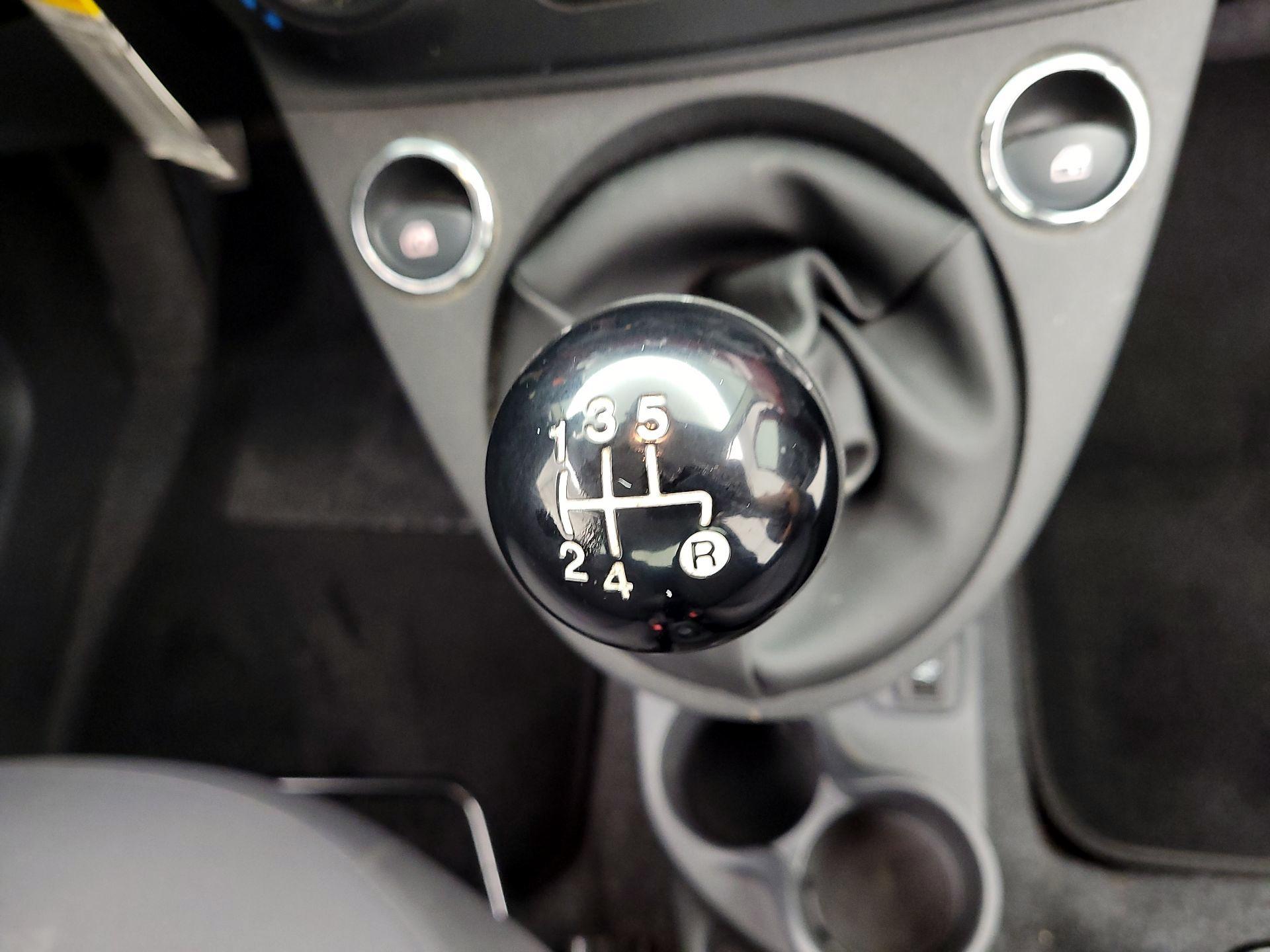 Thumbnail: 2015 Fiat 500 - 16