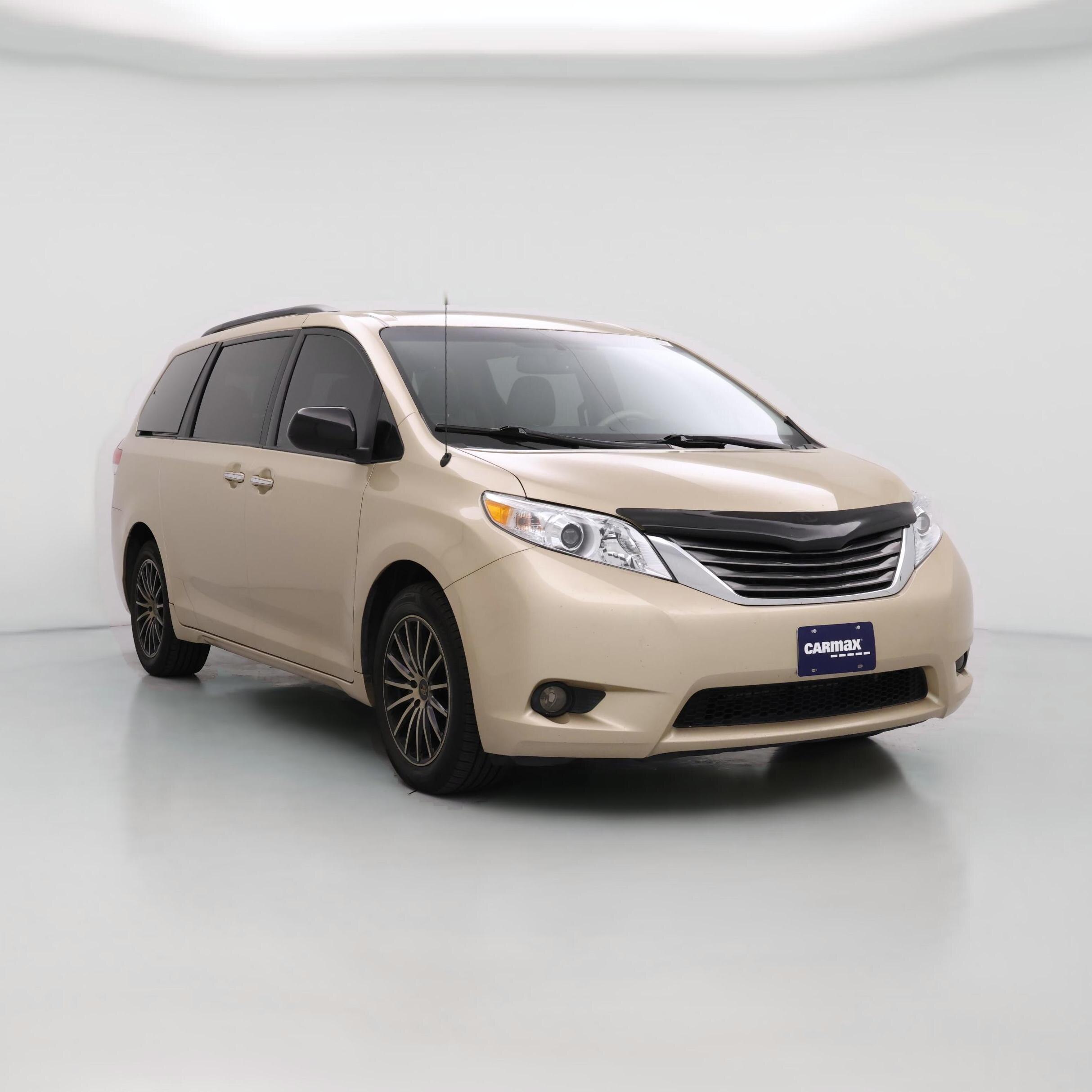 Thumbnail: 2013 Toyota Sienna - 1