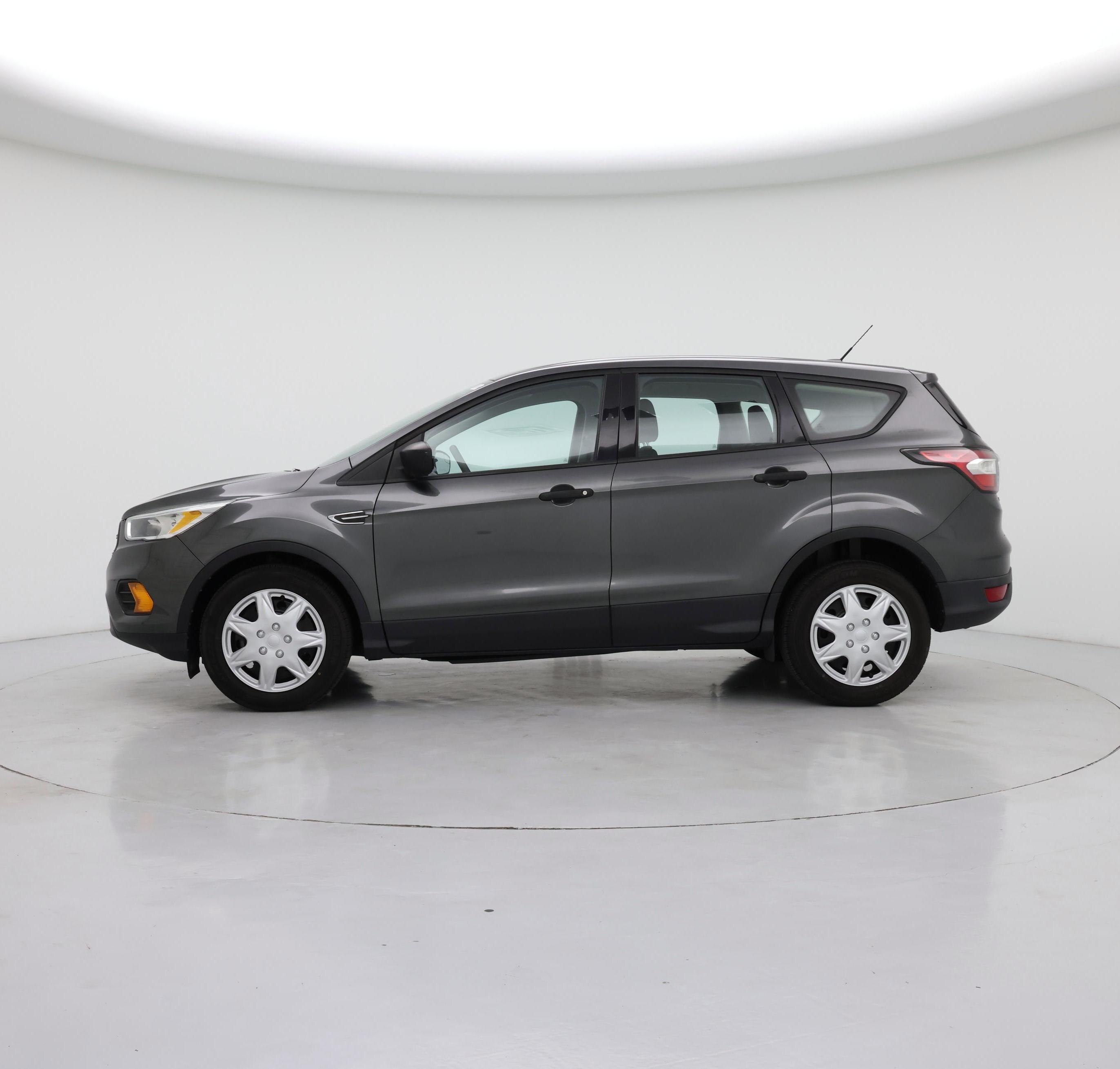 Thumbnail: 2017 Ford Escape - 3