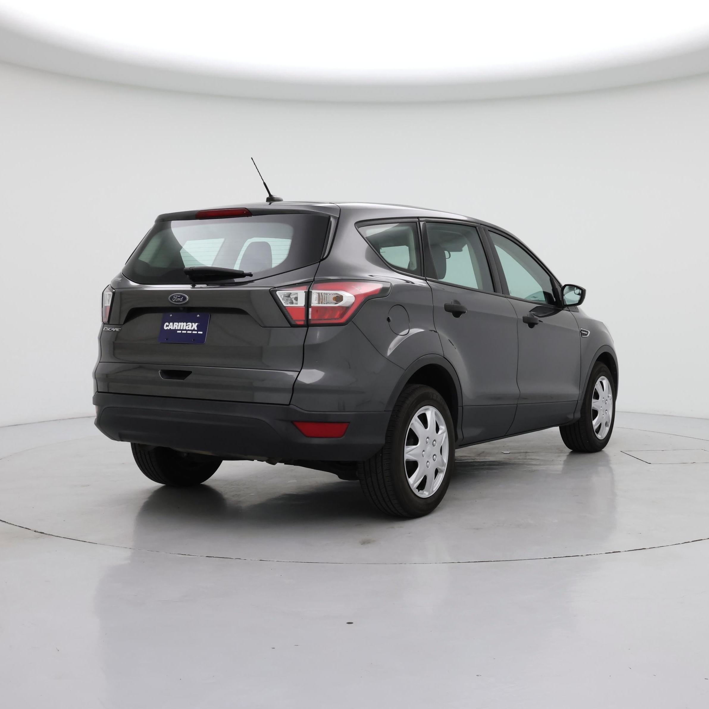 Thumbnail: 2017 Ford Escape - 8