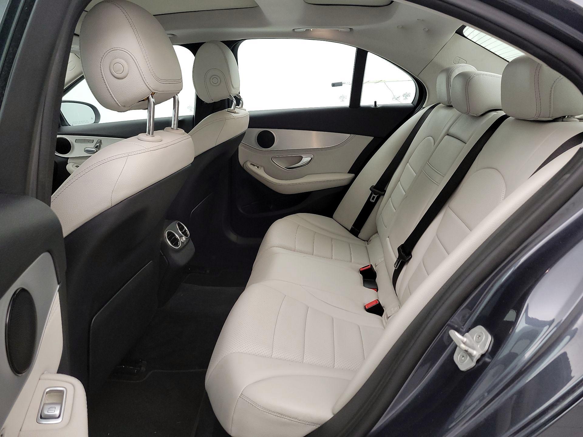 Thumbnail: 2016 Mercedes-Benz C-Class - 19