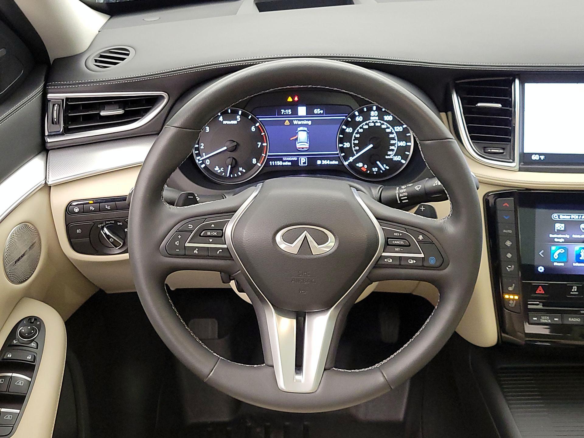 Thumbnail: 2022 INFINITI QX50 - 10