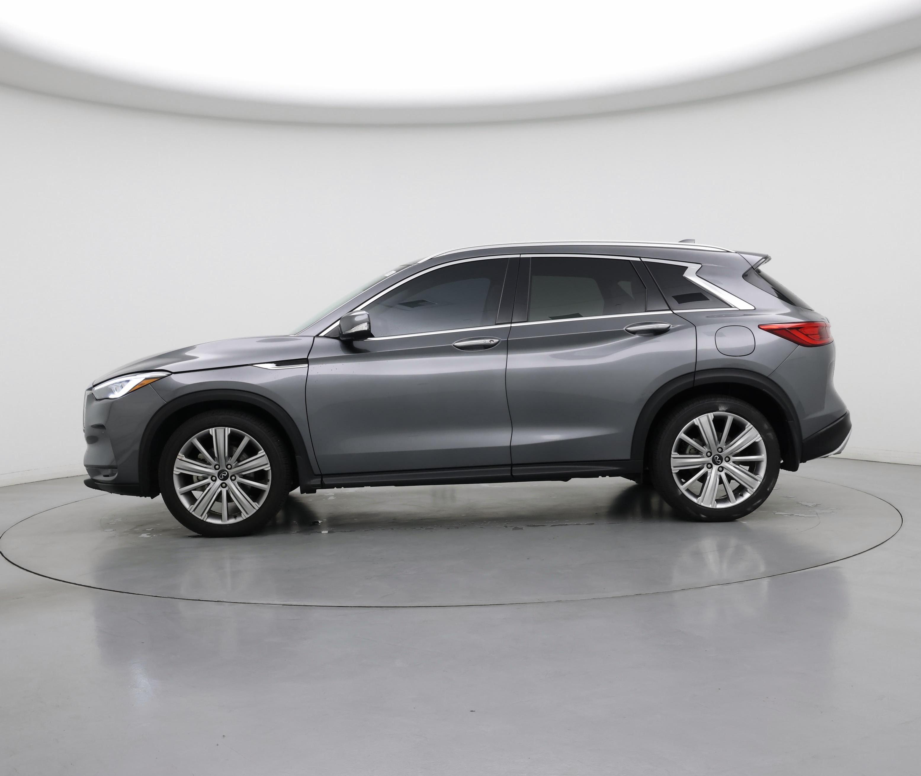 Thumbnail: 2022 INFINITI QX50 - 3