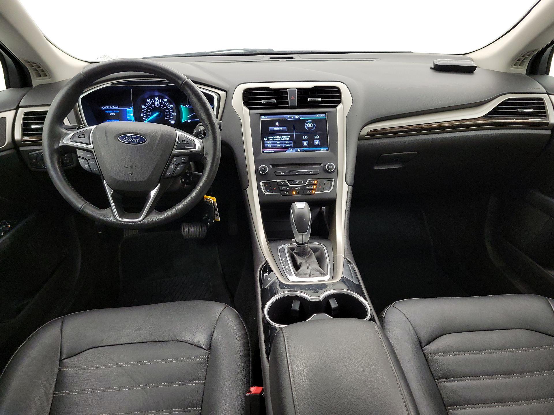 Thumbnail: 2016 Ford Fusion - 9