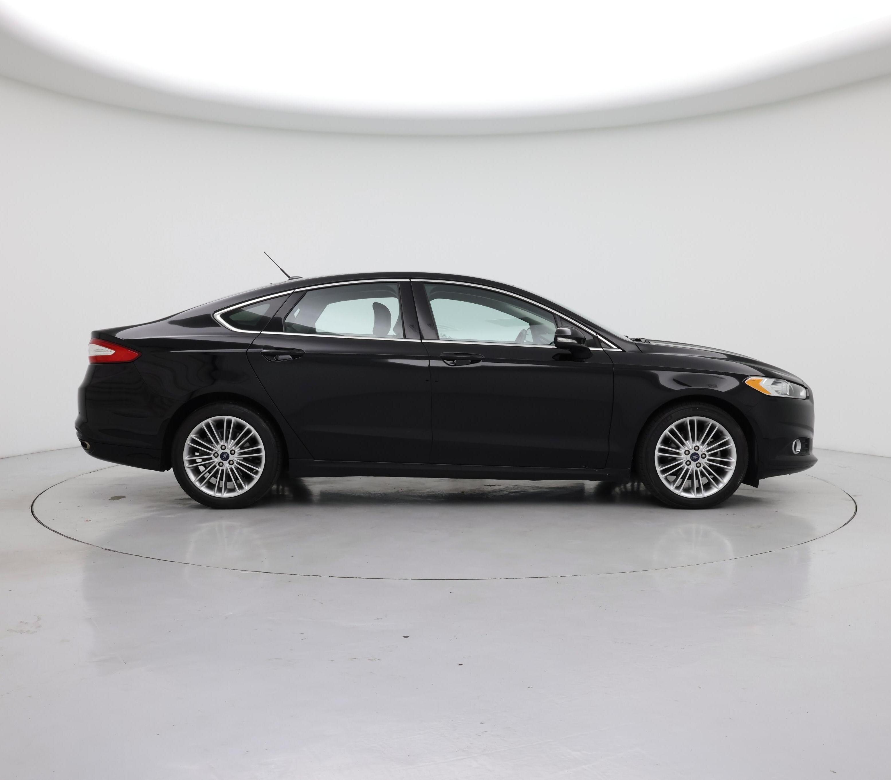 Thumbnail: 2016 Ford Fusion - 7