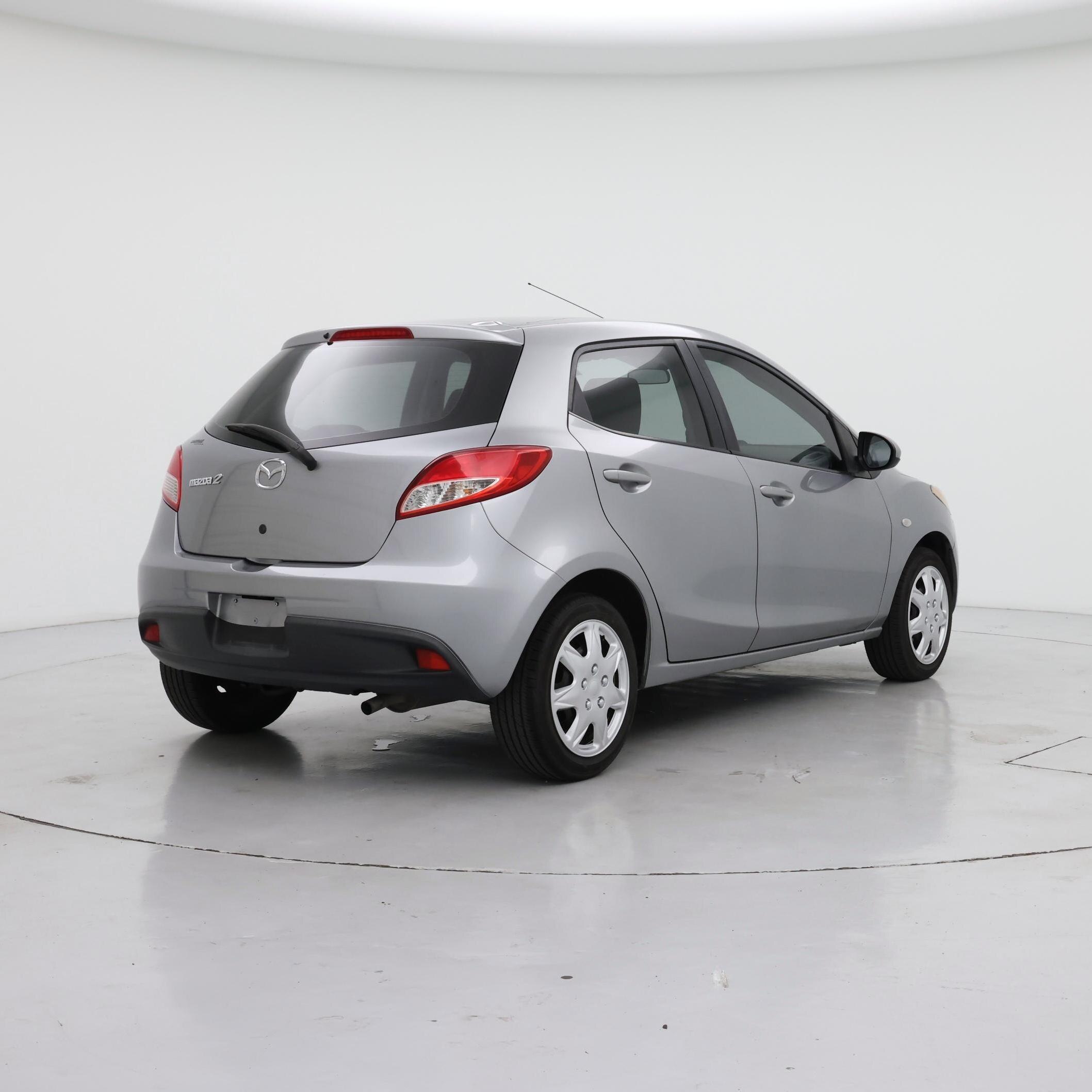 Thumbnail: 2013 Mazda Mazda2 - 8