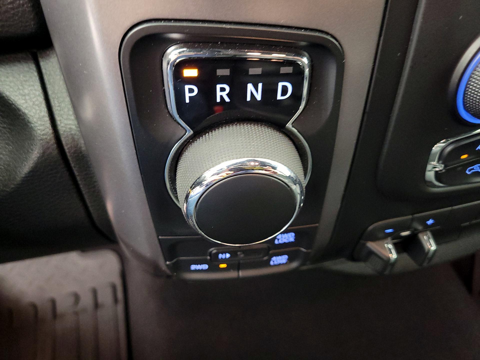Thumbnail: 2021 RAM 1500 Classic - 17