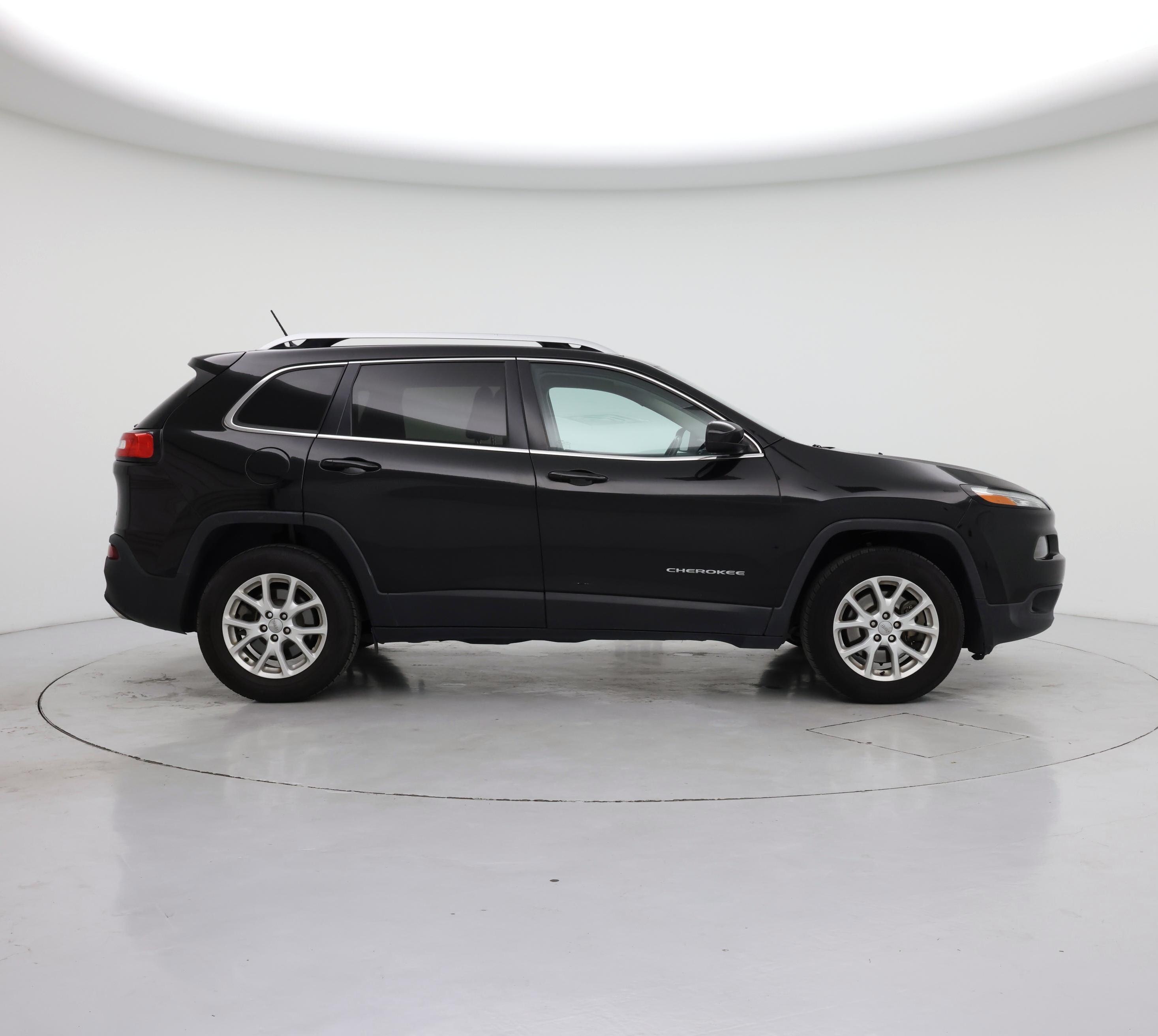 Thumbnail: 2017 Jeep Cherokee - 7