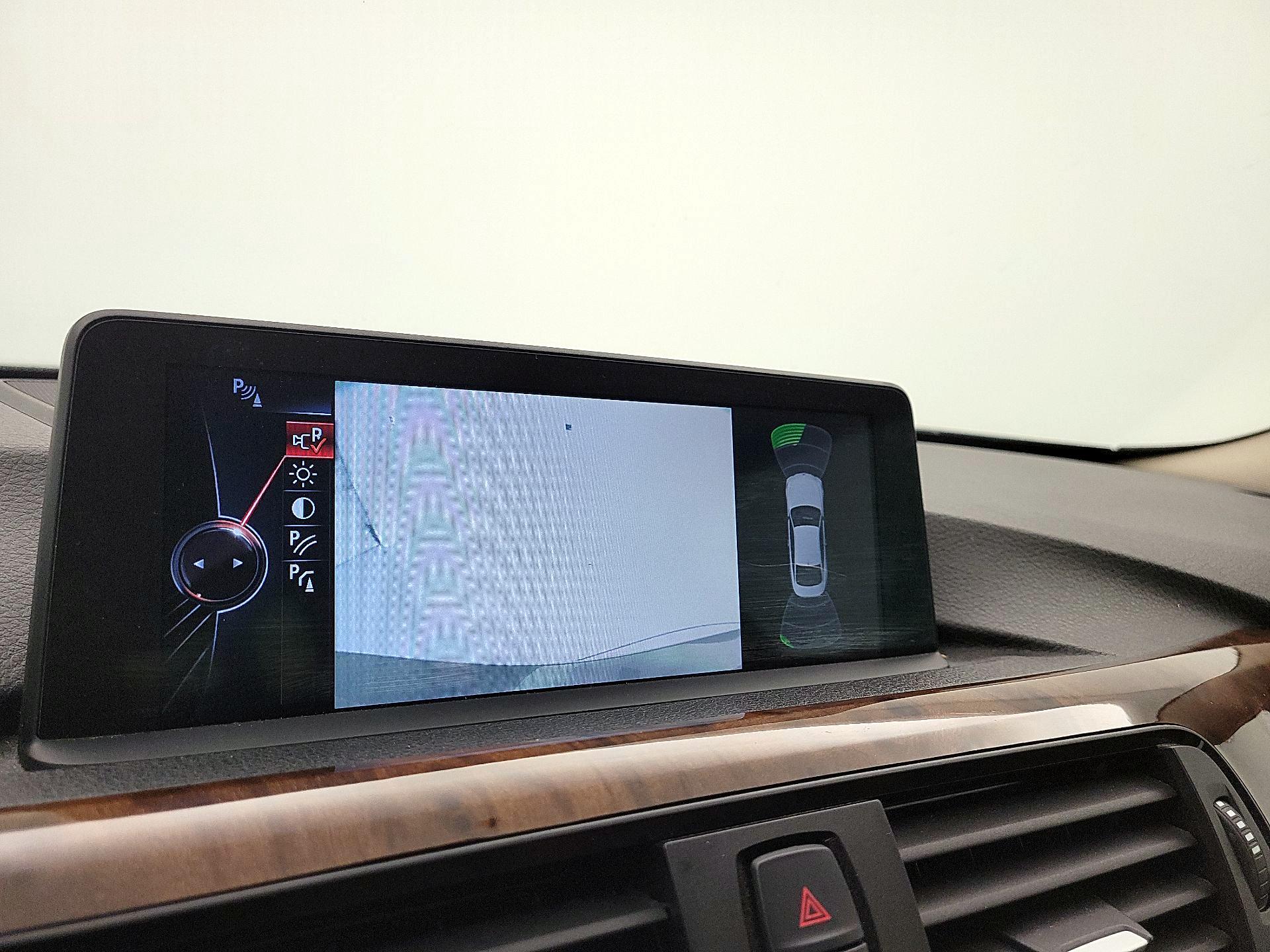 Thumbnail: 2015 BMW 4 Series - 15