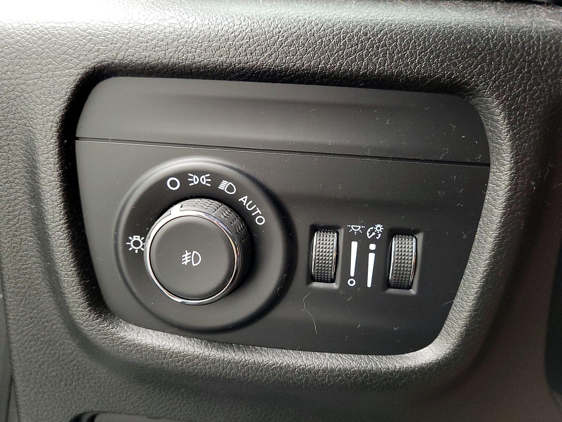 Thumbnail: 2021 Jeep Grand Cherokee L - 13