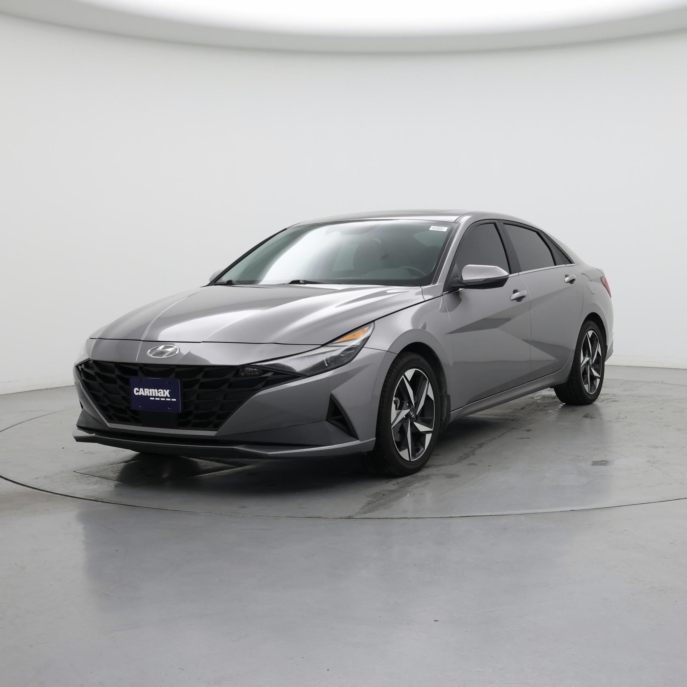 Thumbnail: 2023 Hyundai Elantra - 4