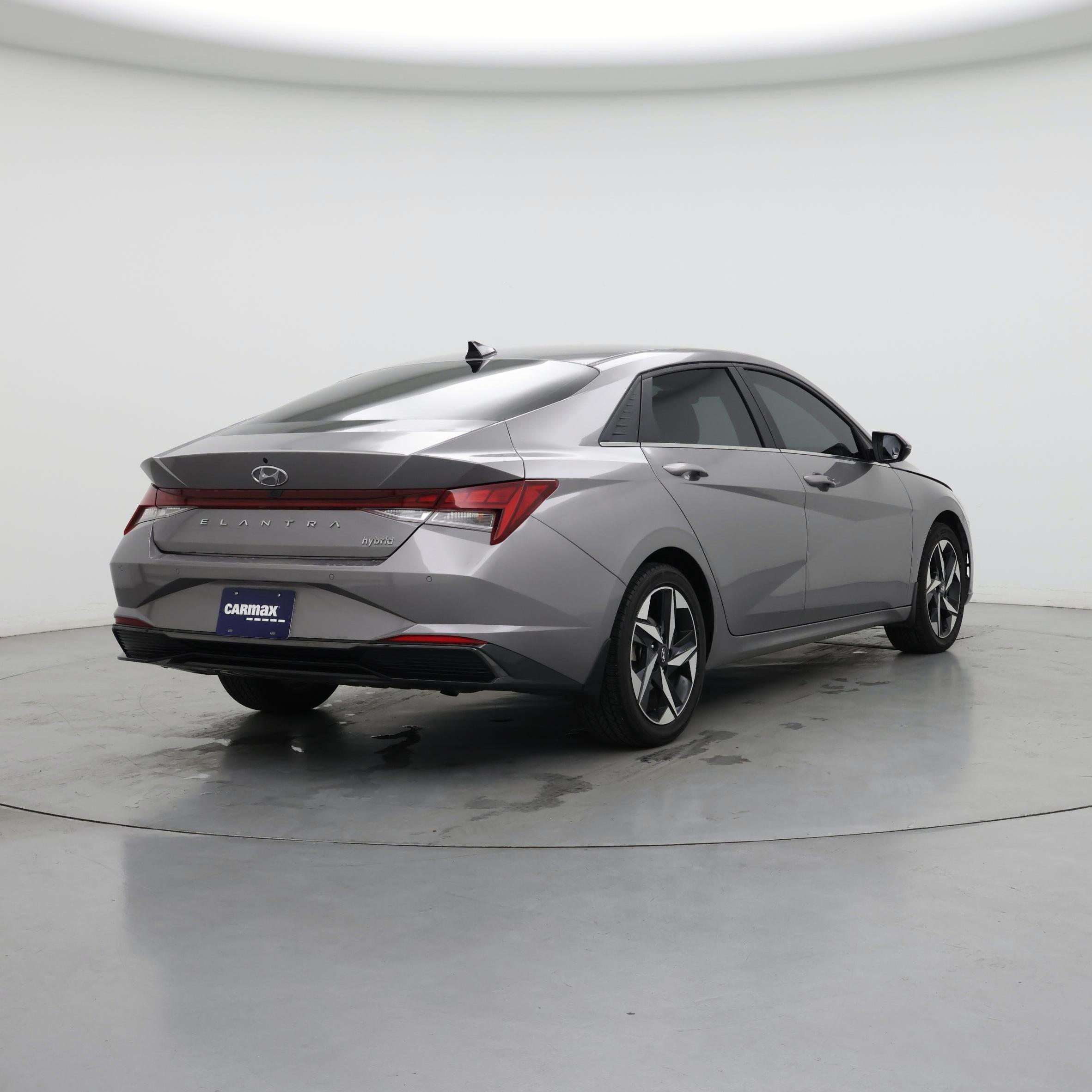 Thumbnail: 2023 Hyundai Elantra - 8