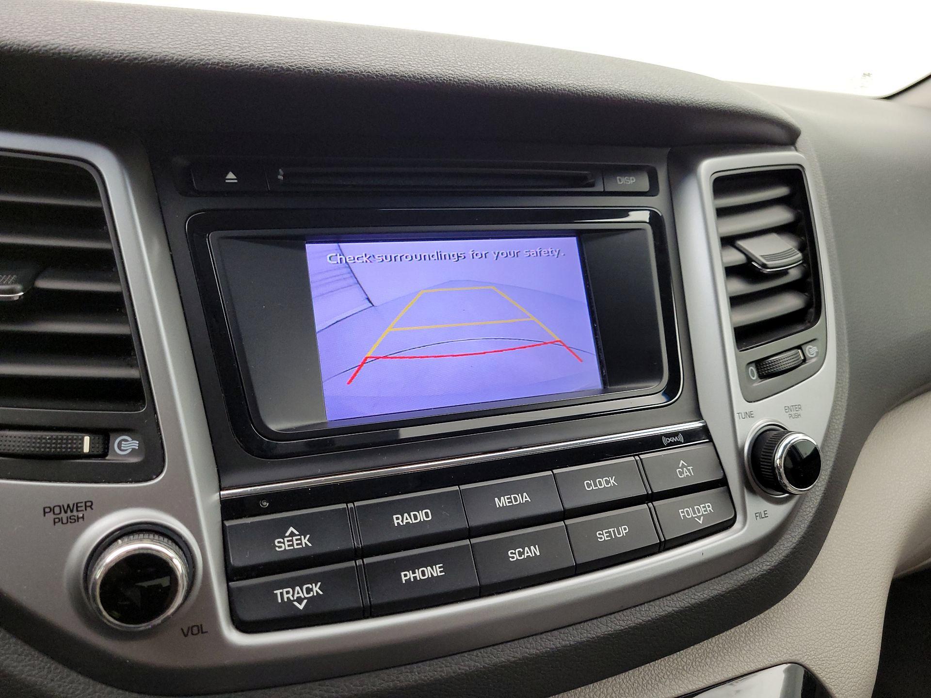 Thumbnail: 2016 Hyundai Tucson - 14