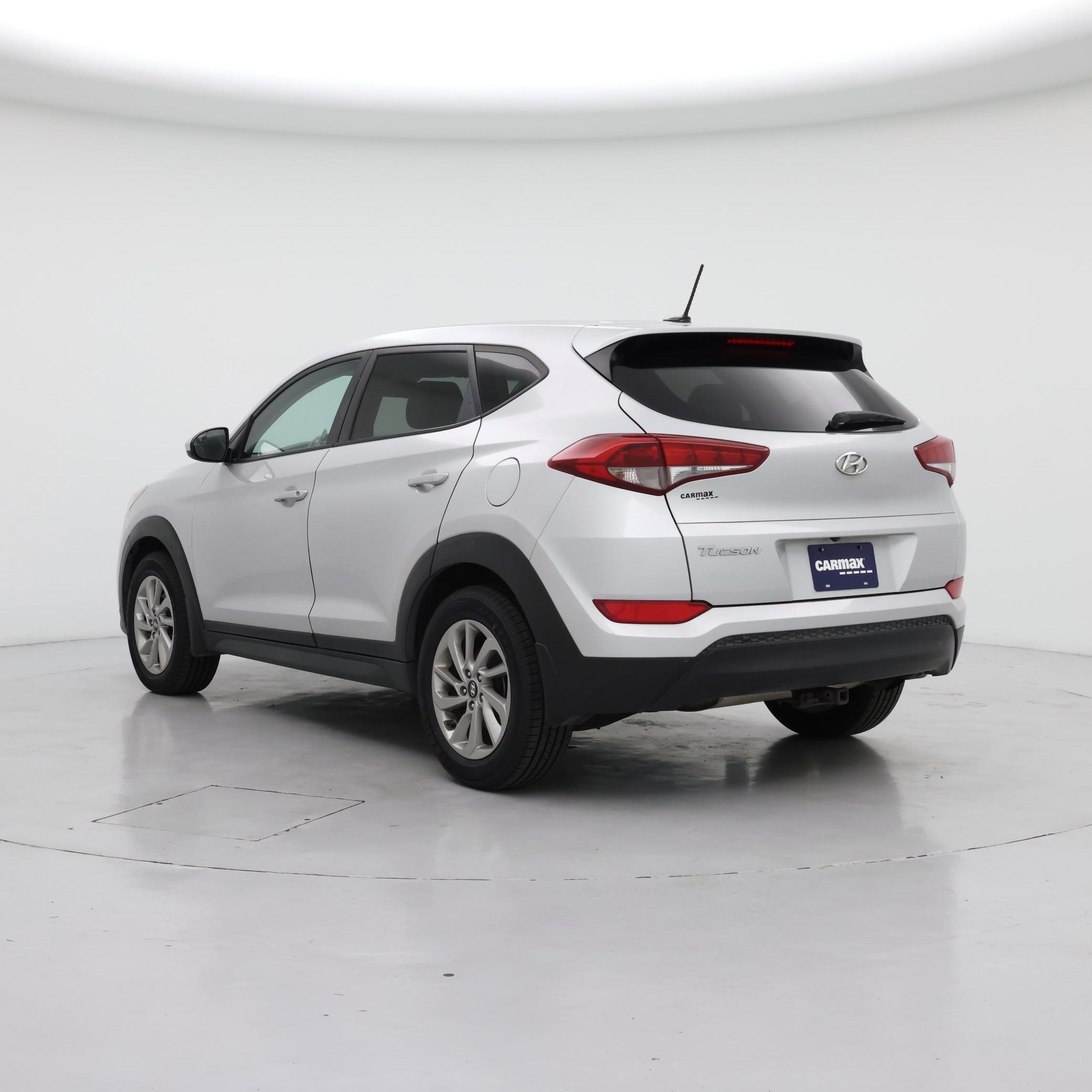 Thumbnail: 2016 Hyundai Tucson - 2