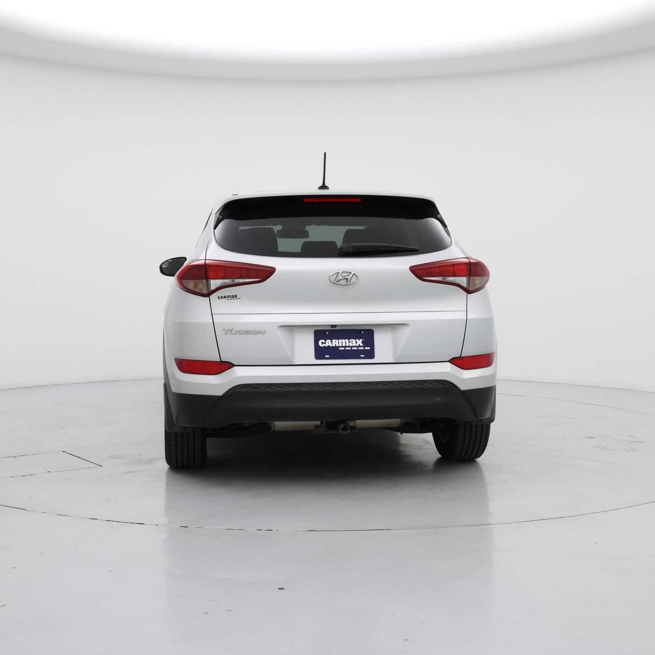 Thumbnail: 2016 Hyundai Tucson - 6