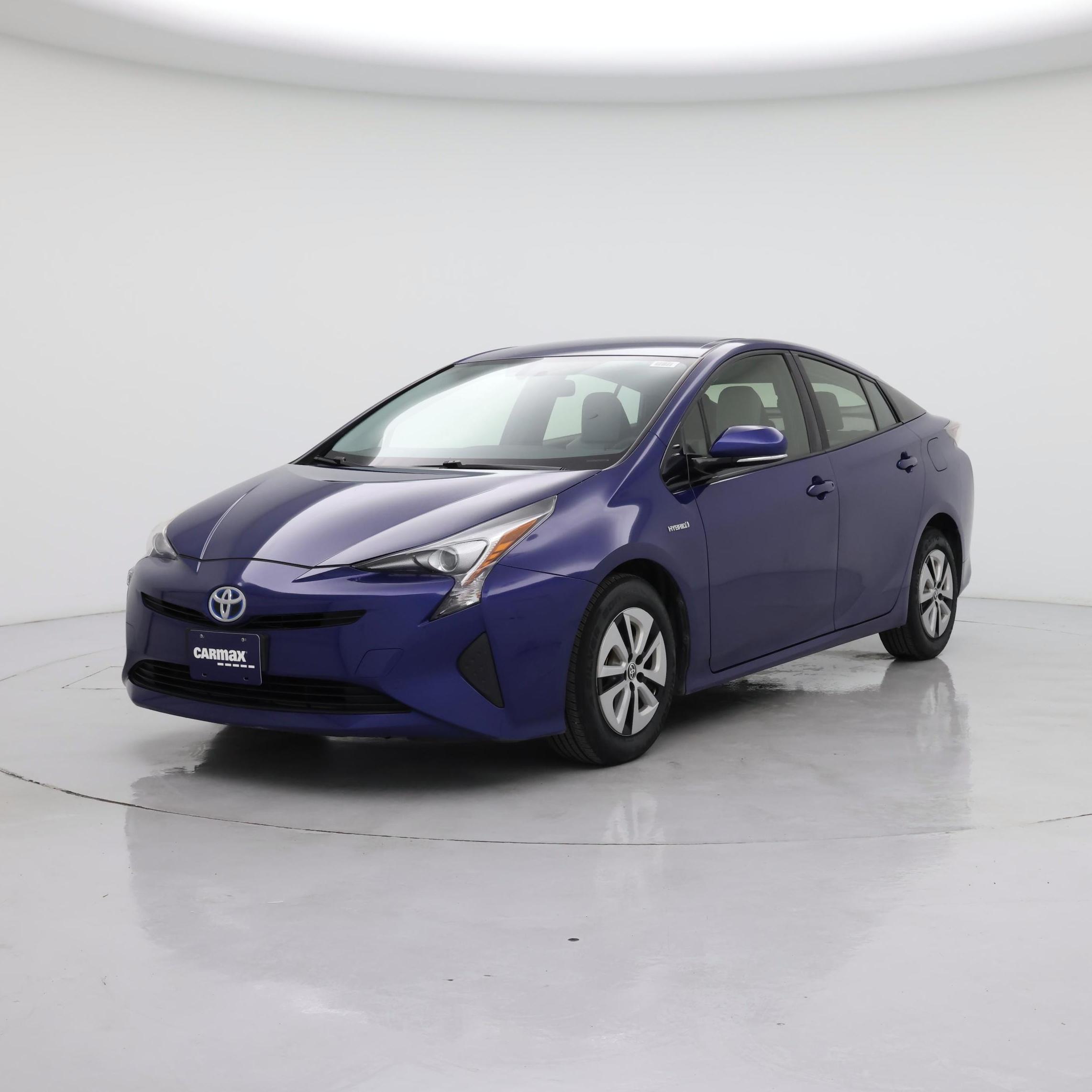 Thumbnail: 2016 Toyota Prius - 4