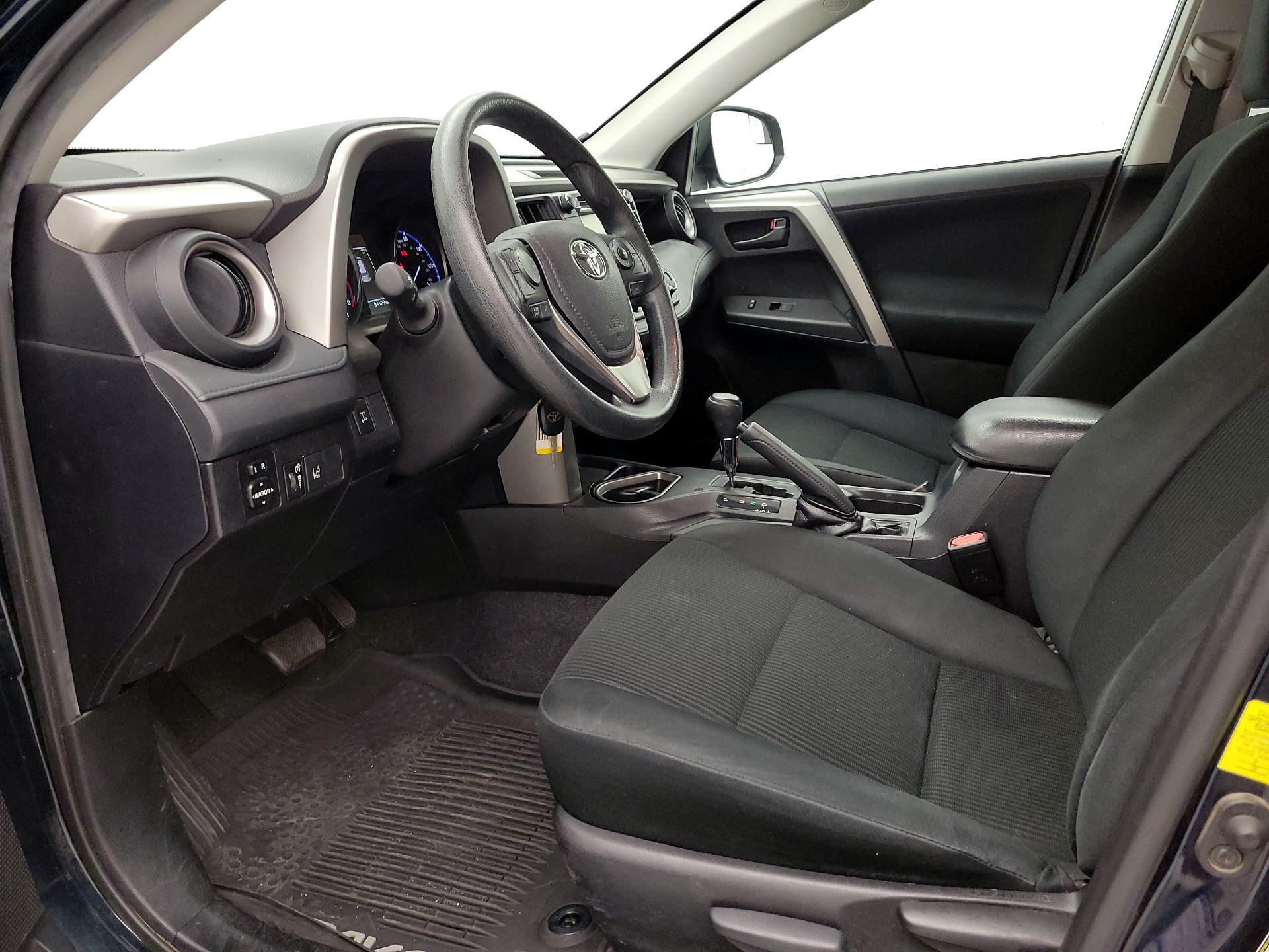 Thumbnail: 2017 Toyota RAV4 - 11