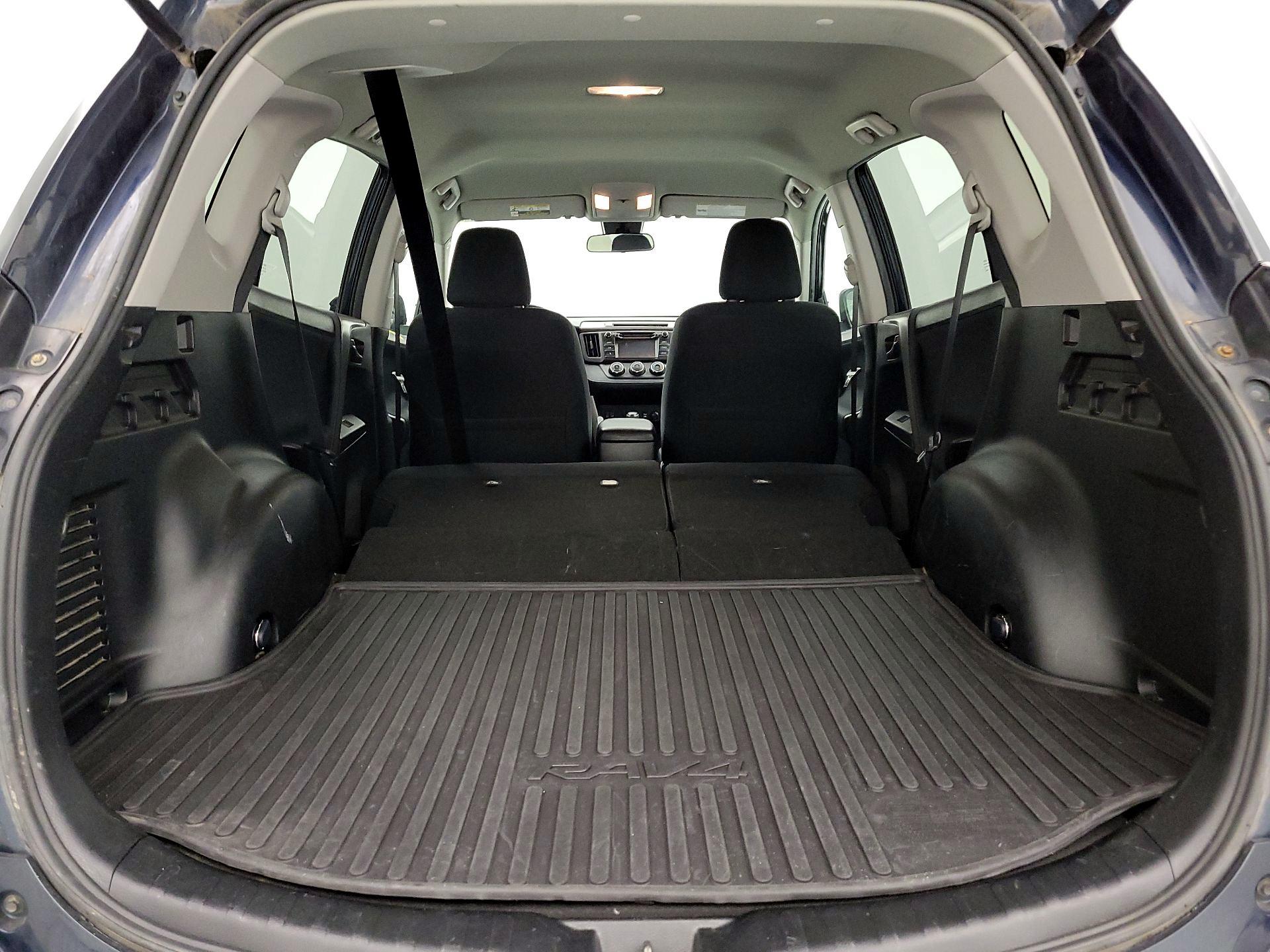 Thumbnail: 2017 Toyota RAV4 - 20