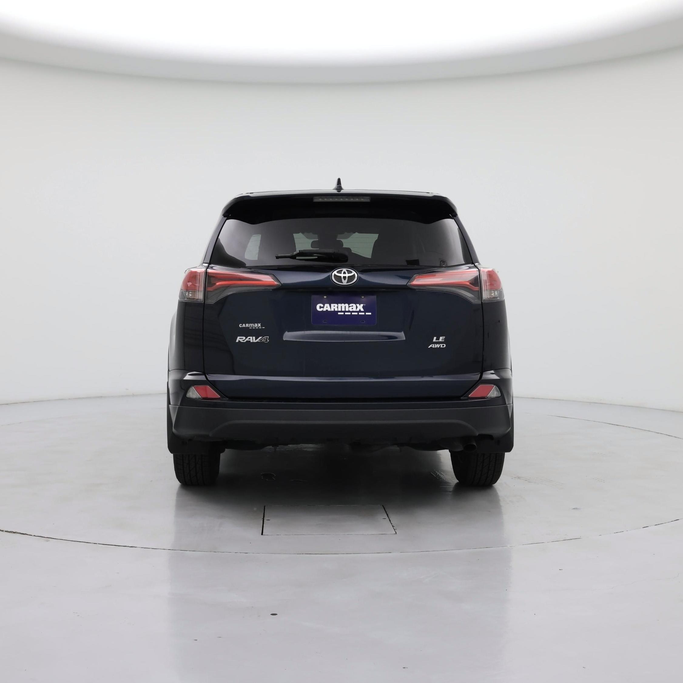 Thumbnail: 2017 Toyota RAV4 - 6