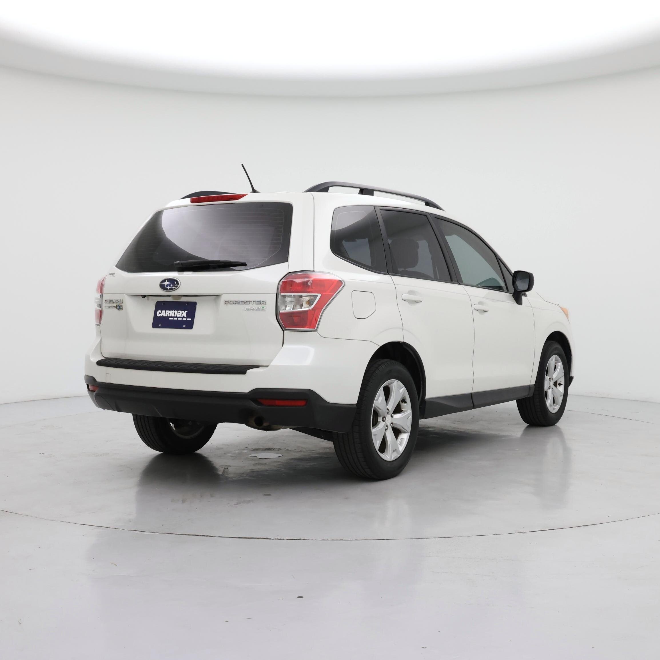 Thumbnail: 2015 Subaru Forester - 8