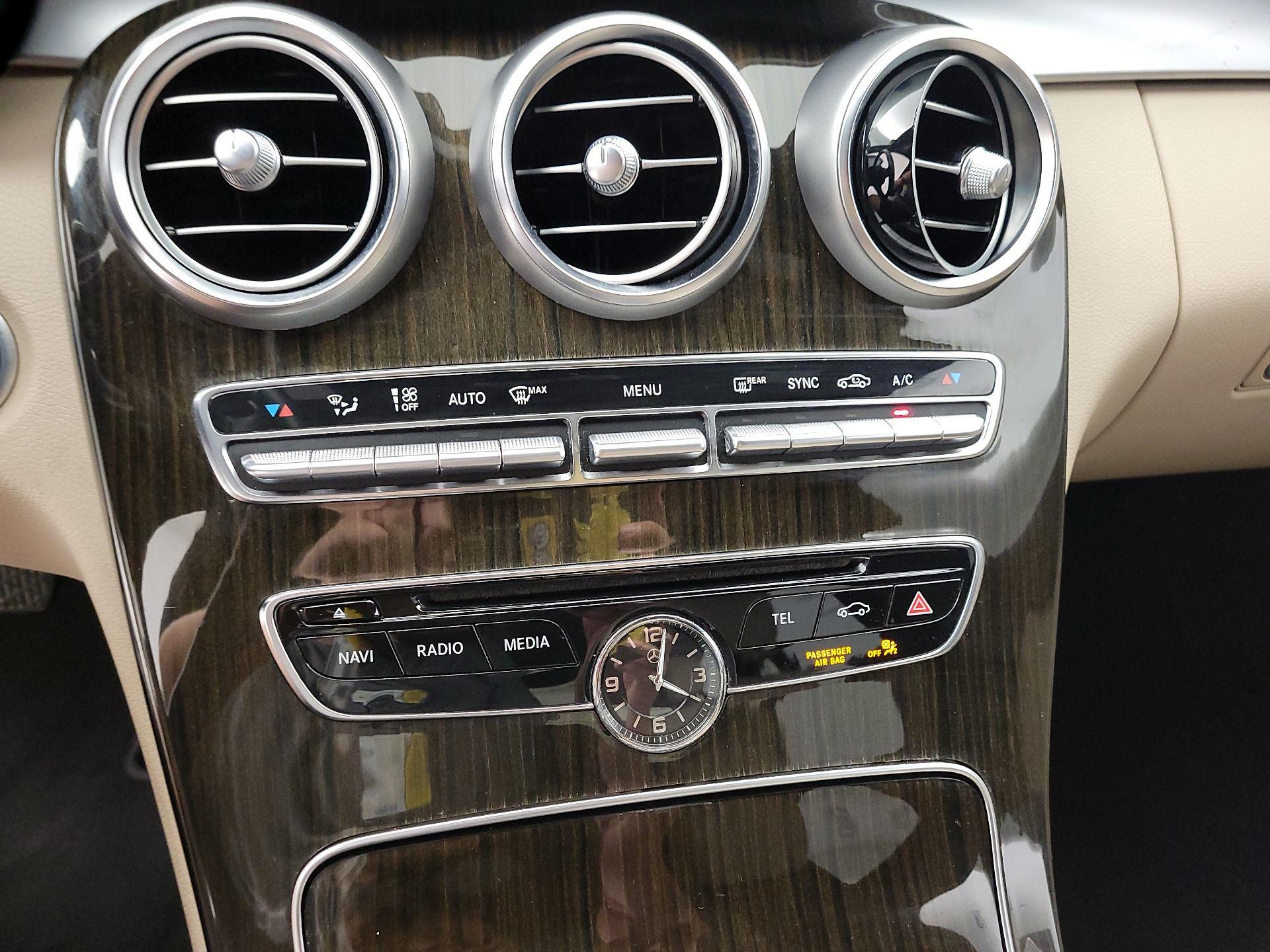 Thumbnail: 2018 Mercedes-Benz C-Class - 17