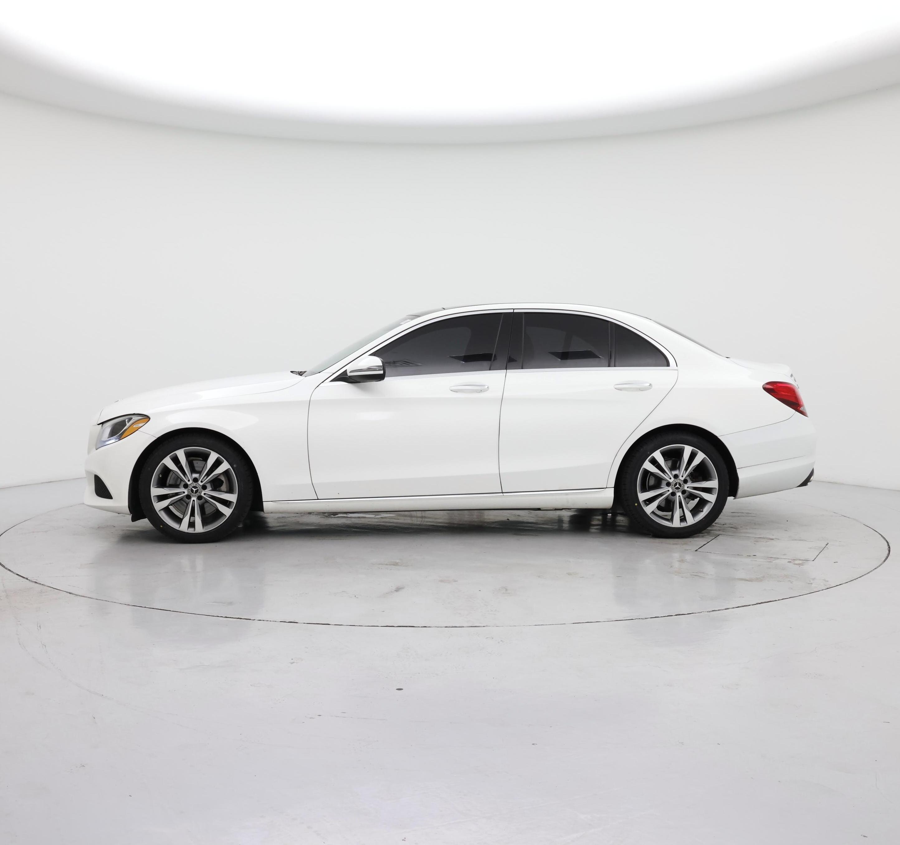Thumbnail: 2018 Mercedes-Benz C-Class - 3