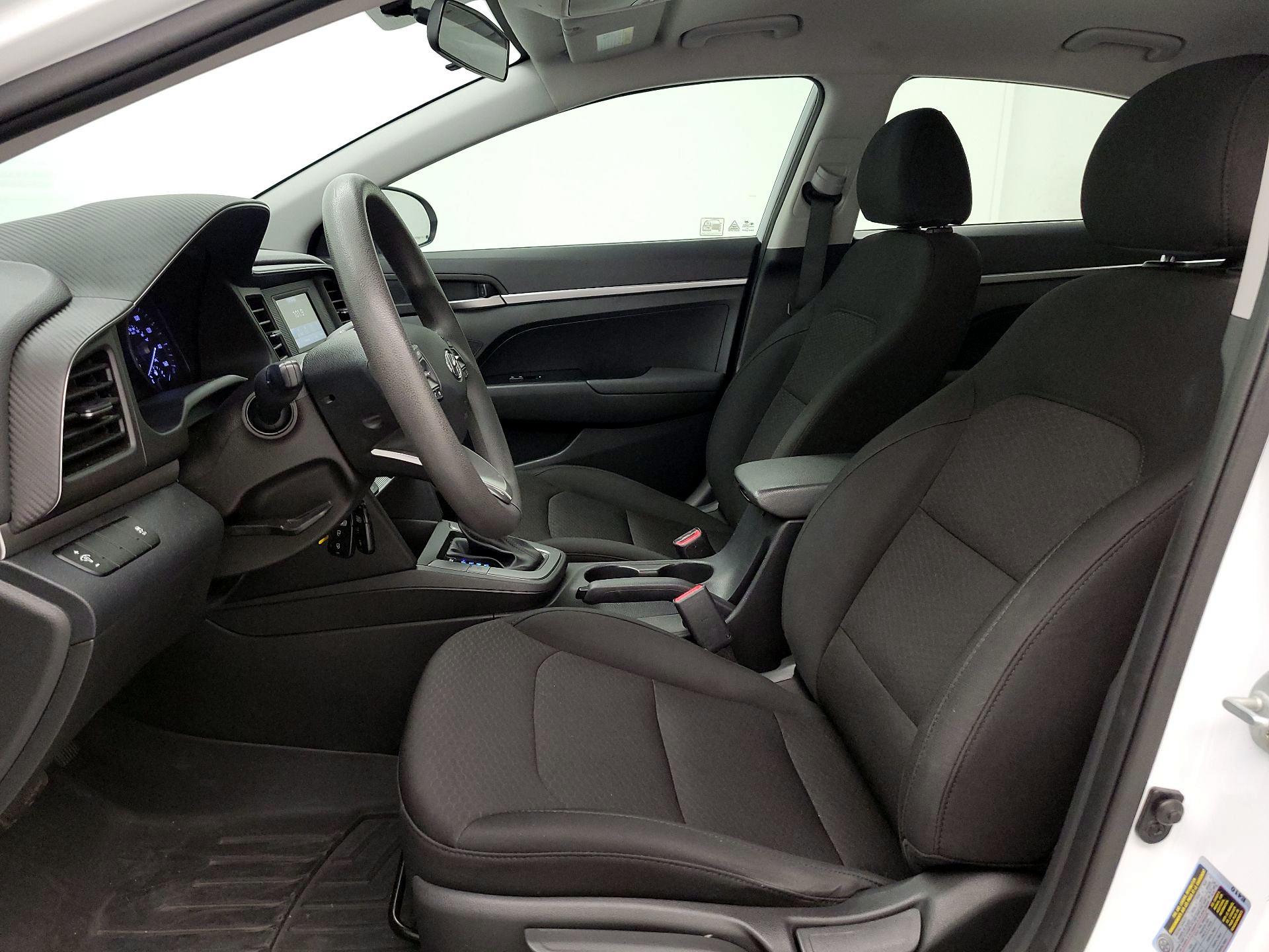 Thumbnail: 2019 Hyundai Elantra - 11