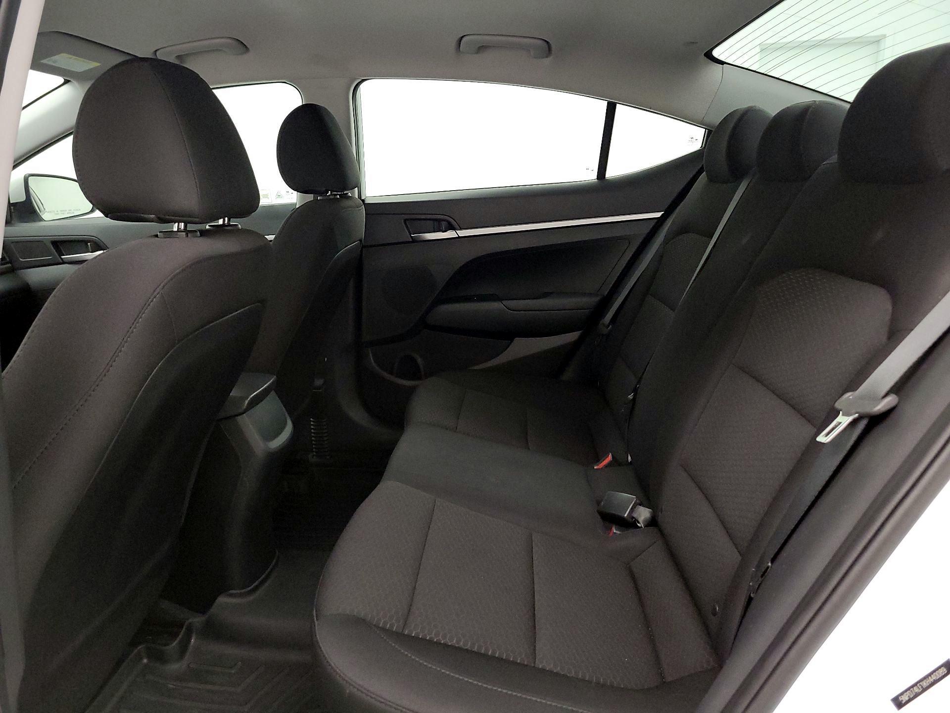 Thumbnail: 2019 Hyundai Elantra - 19
