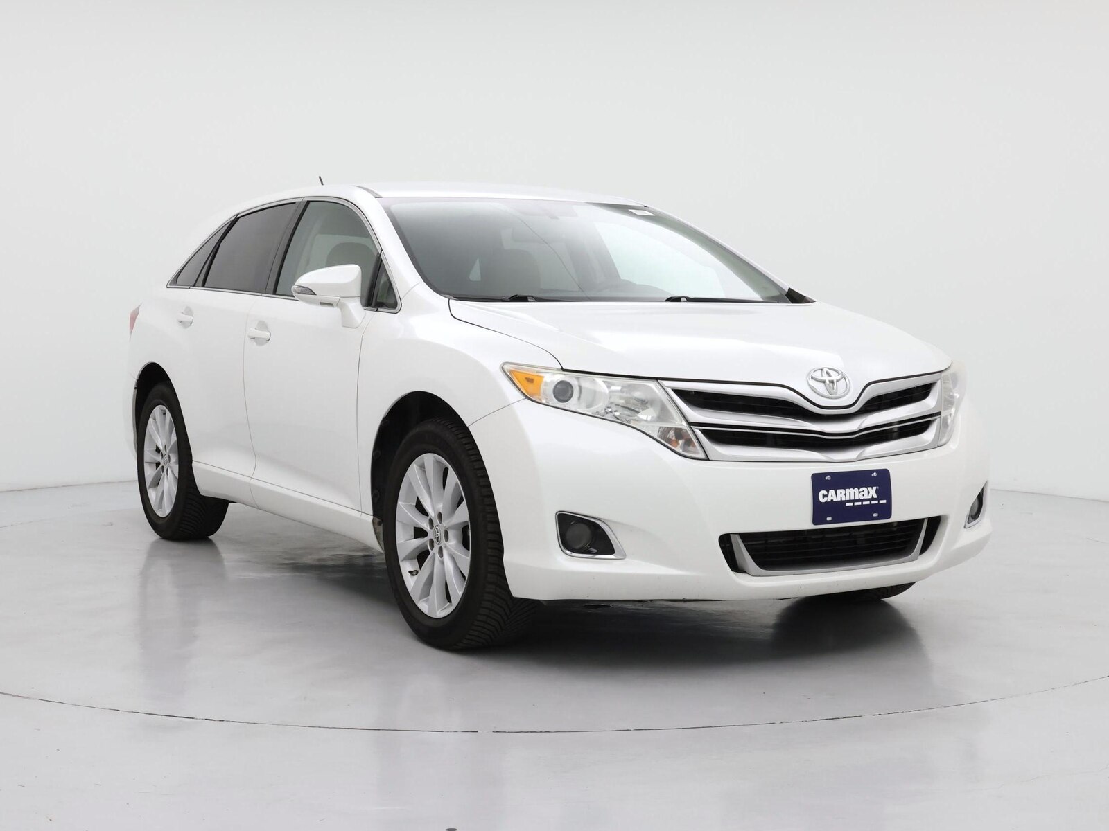 Image 2 of 2015 Toyota Venza LE