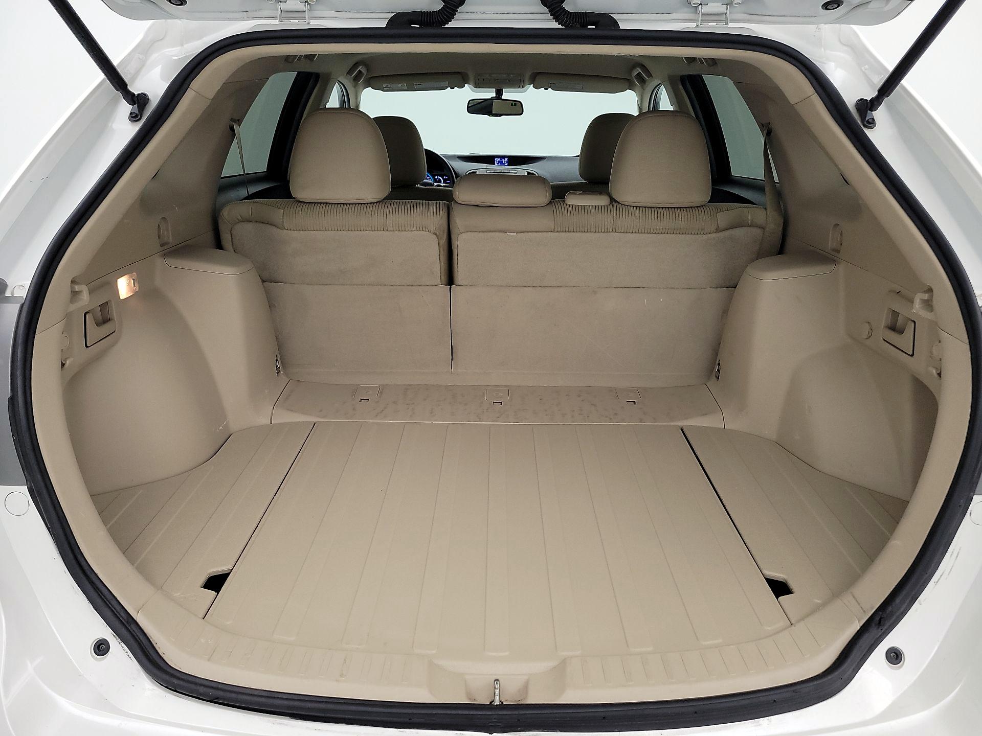 Thumbnail: 2015 Toyota Venza - 20