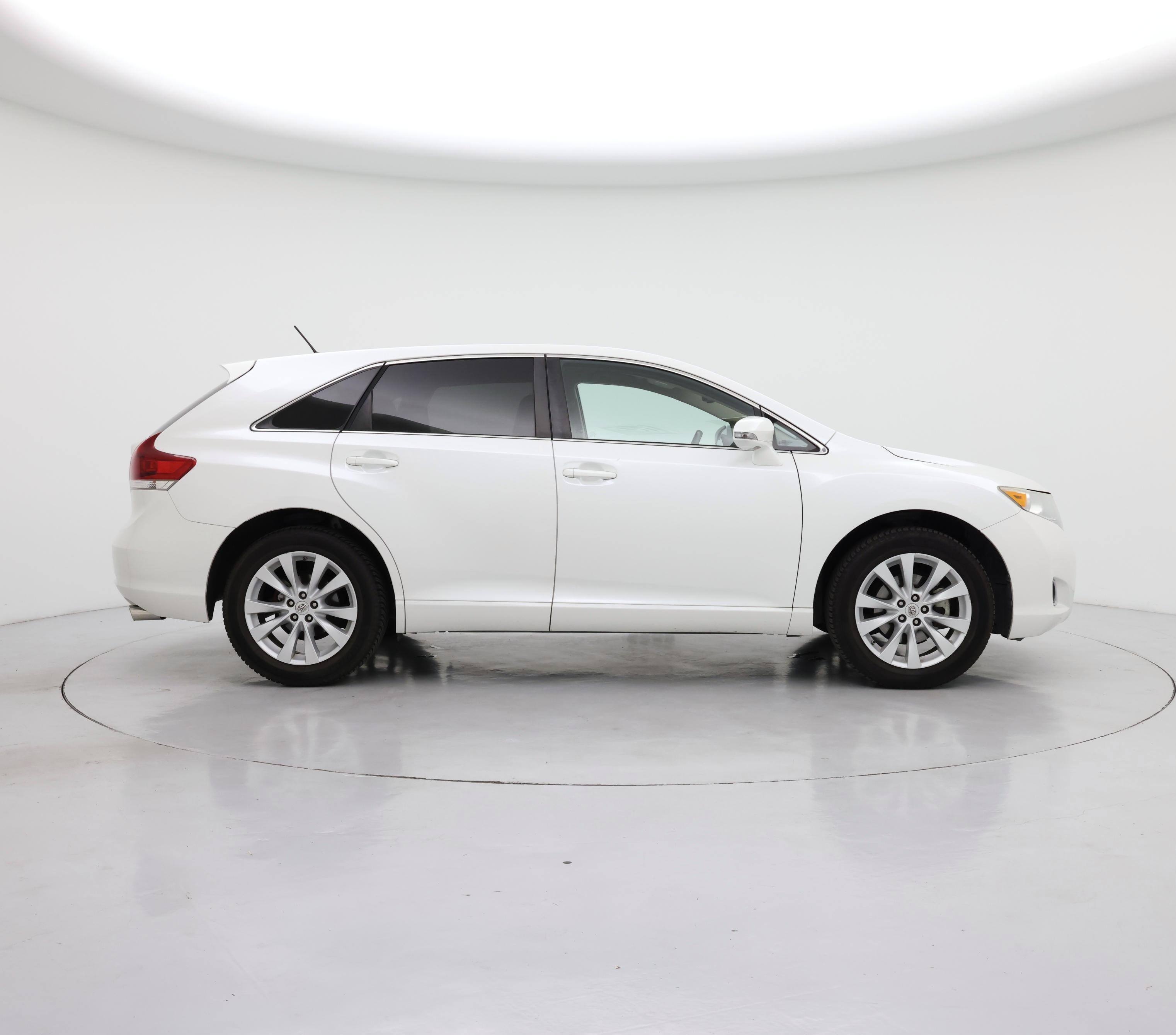 Thumbnail: 2015 Toyota Venza - 7