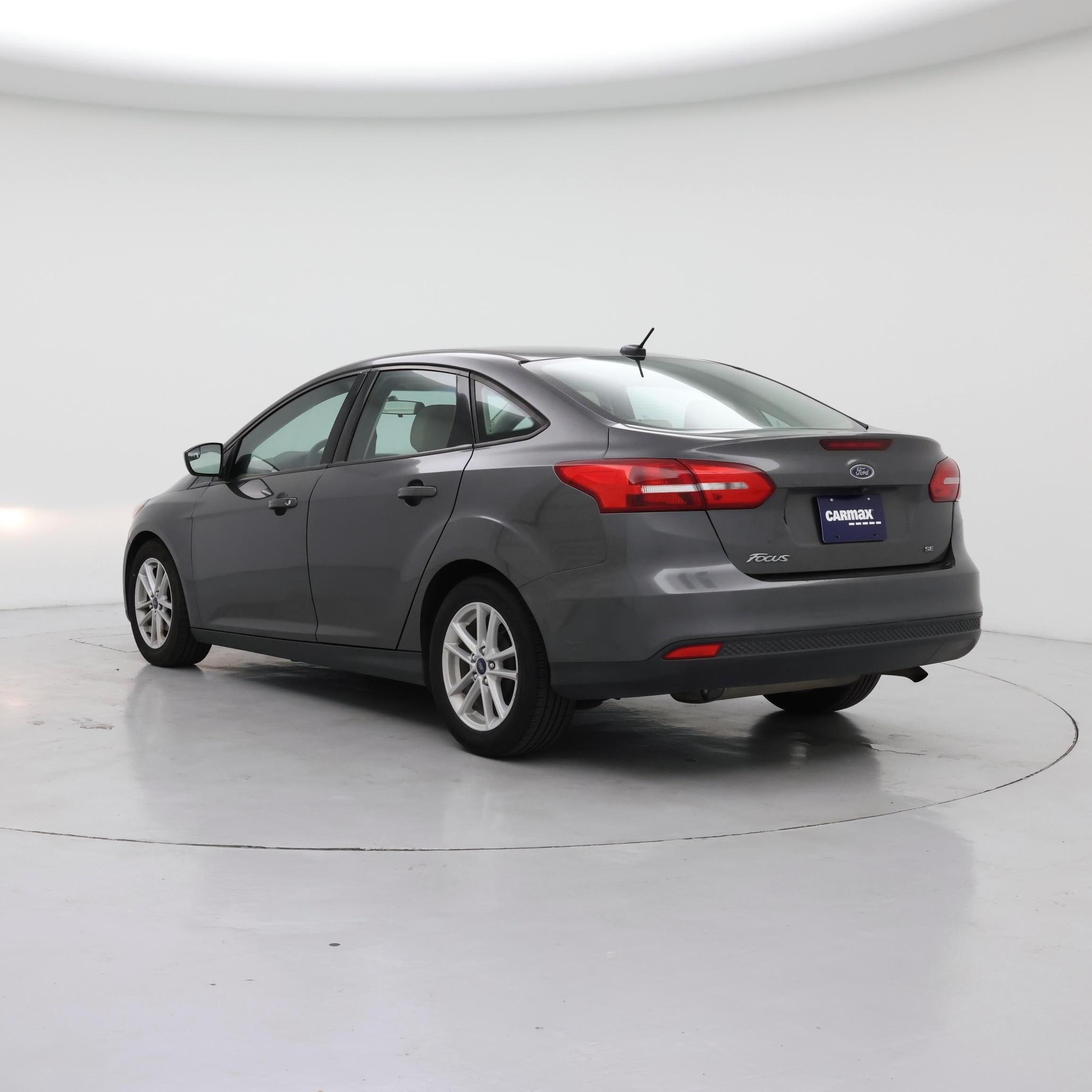 Thumbnail: 2018 Ford Focus - 2