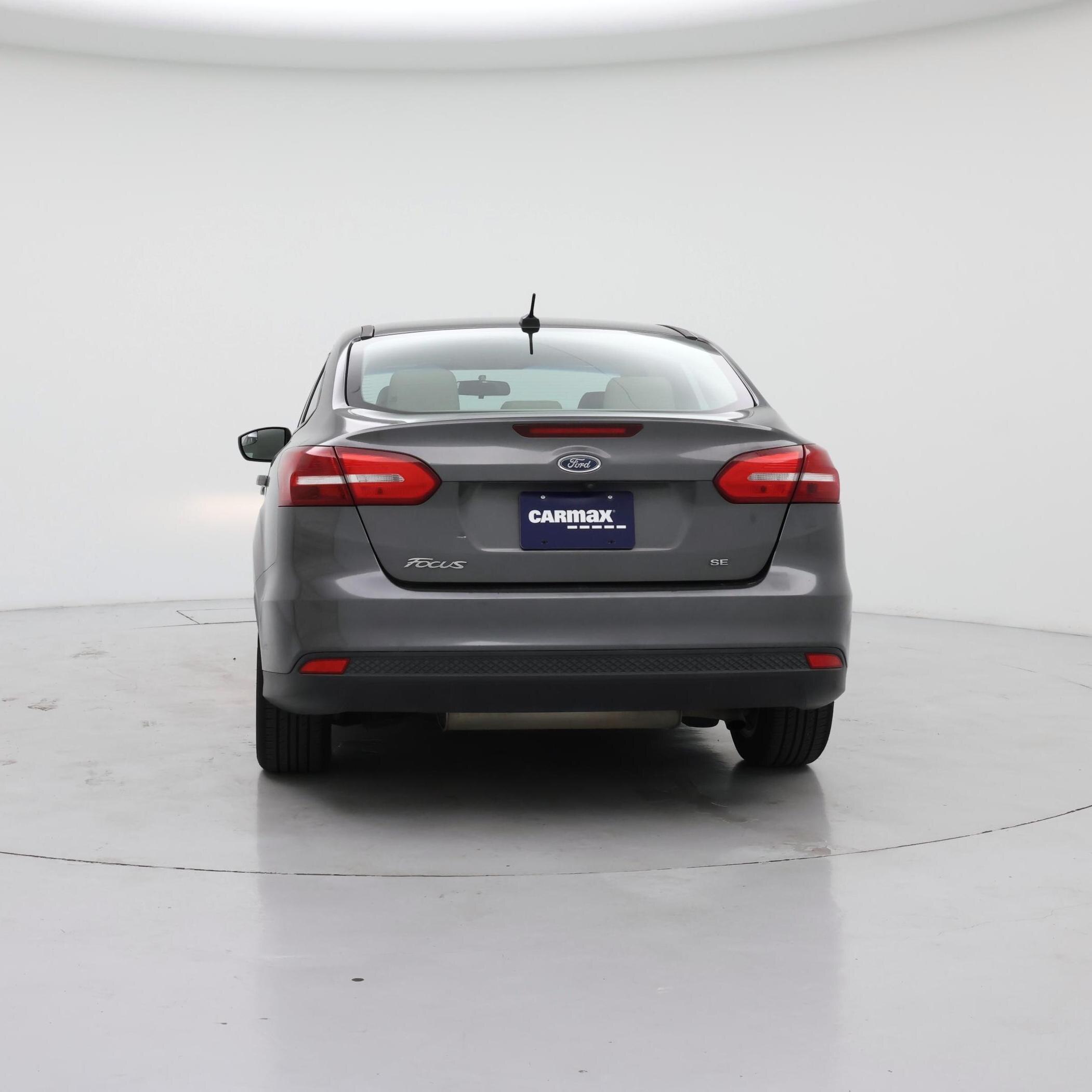 Thumbnail: 2018 Ford Focus - 6