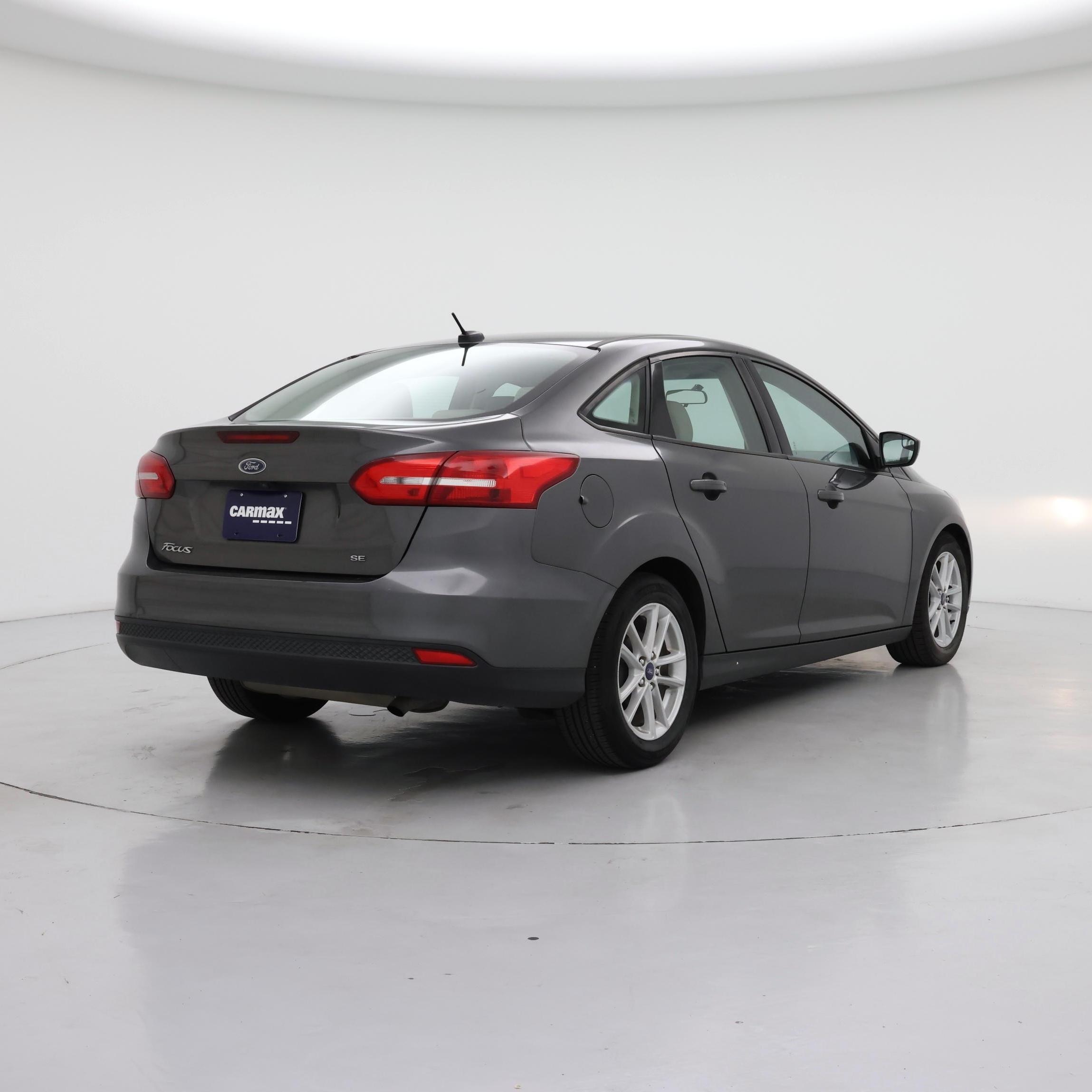 Thumbnail: 2018 Ford Focus - 8