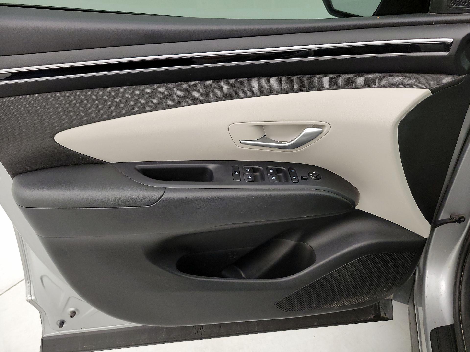 Thumbnail: 2023 Hyundai Tucson - 12