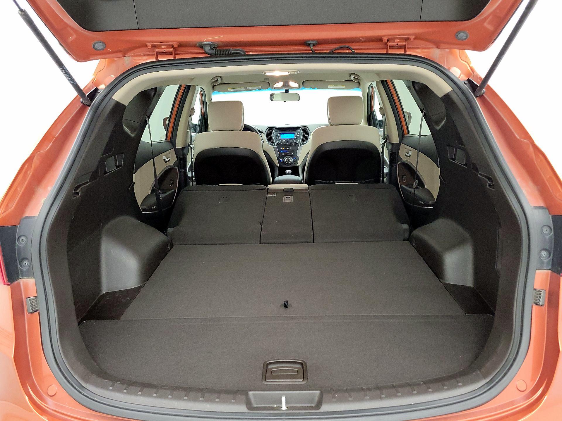 Thumbnail: 2015 Hyundai Santa Fe - 20
