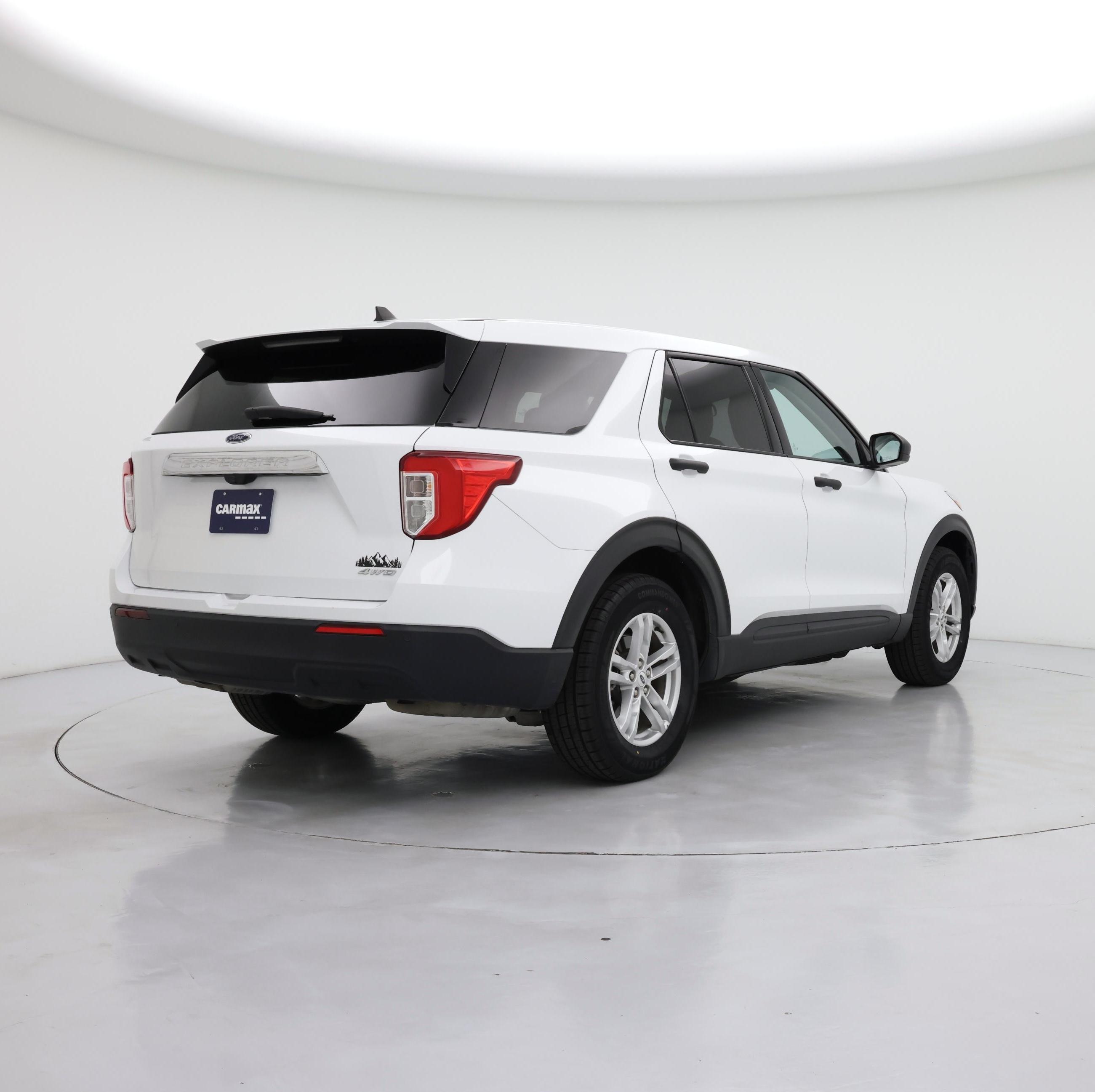 Thumbnail: 2022 Ford Explorer - 8