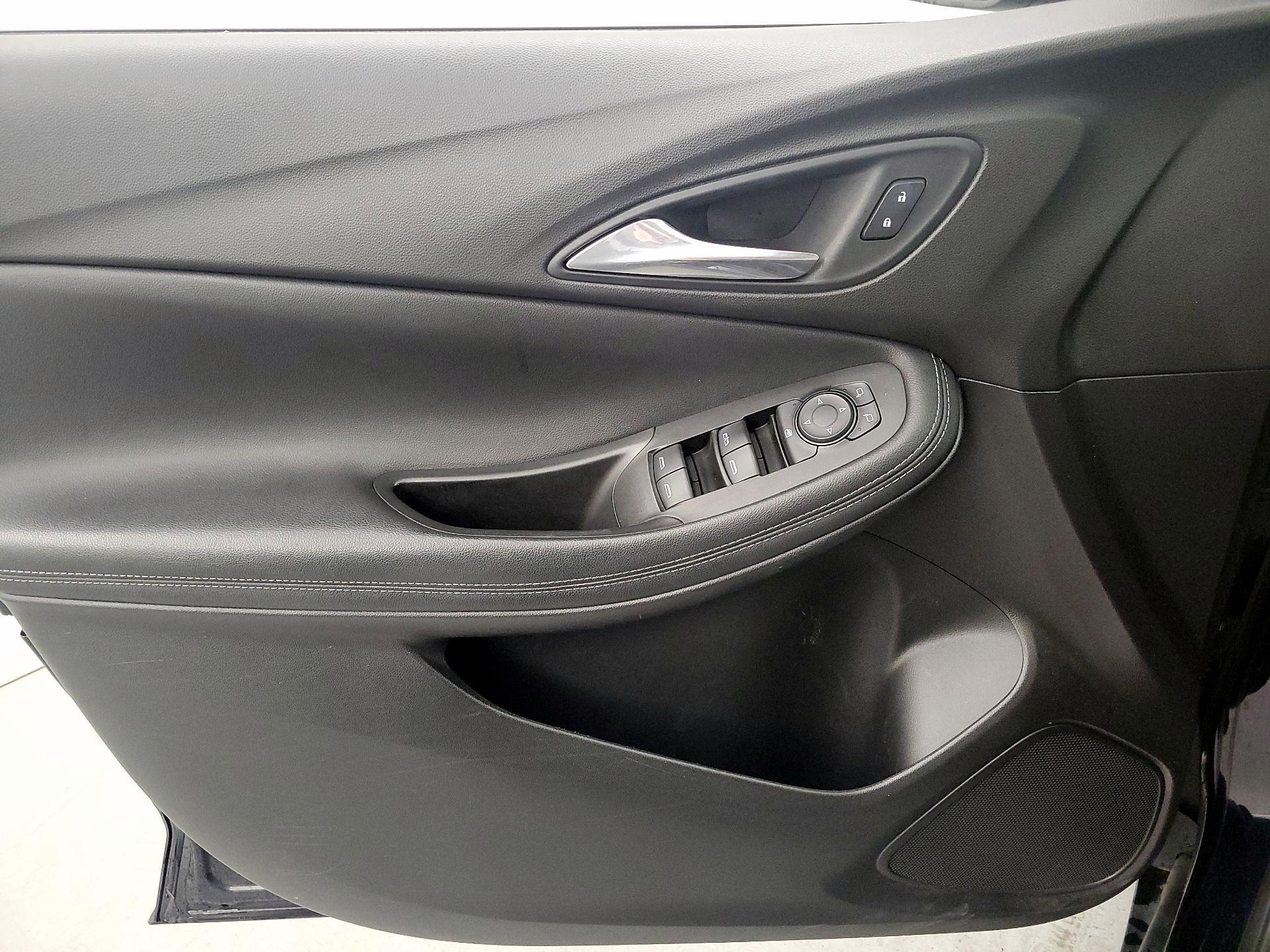 Thumbnail: 2021 Buick Encore GX - 12