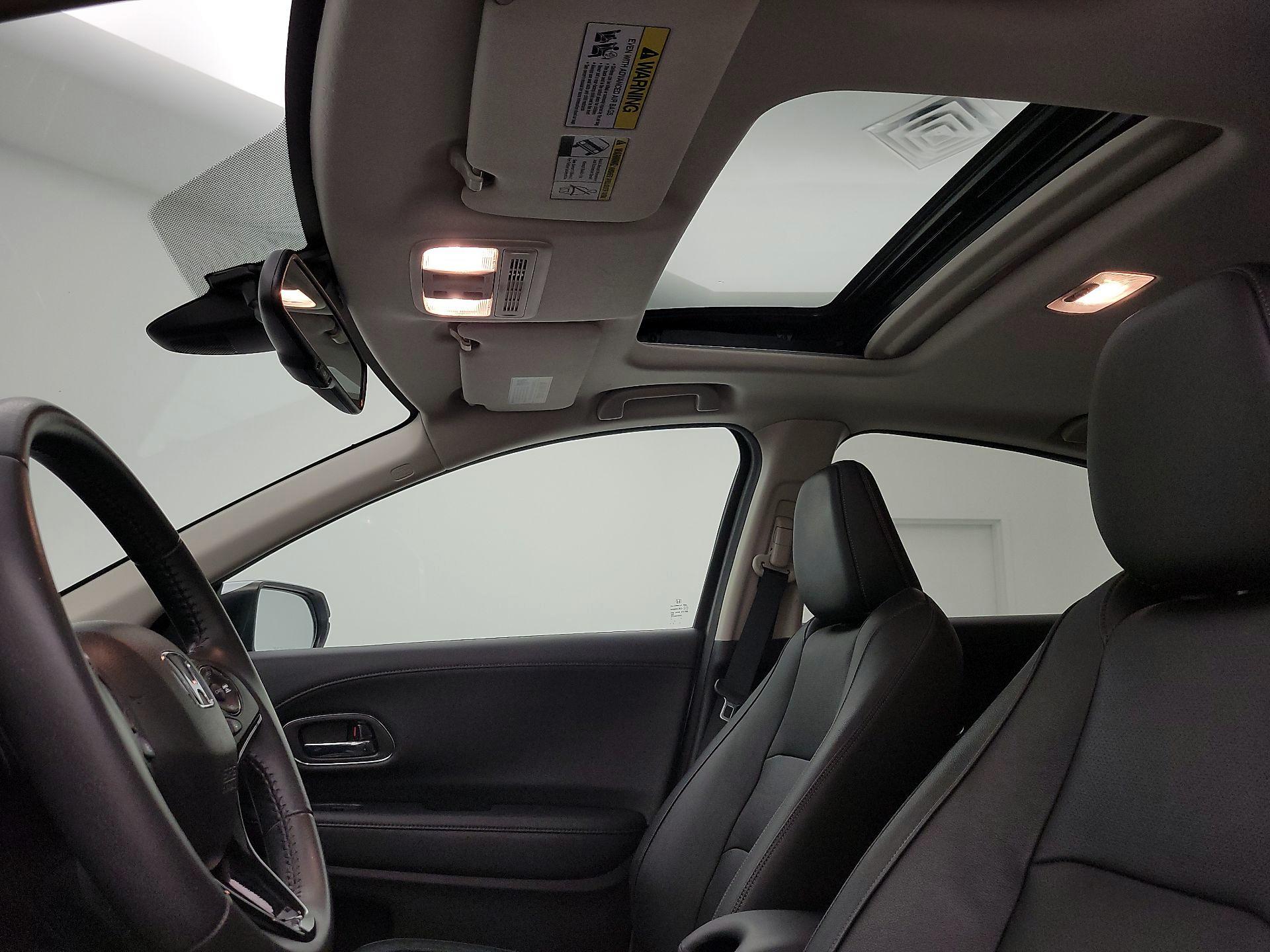 Thumbnail: 2019 Honda HR-V - 19