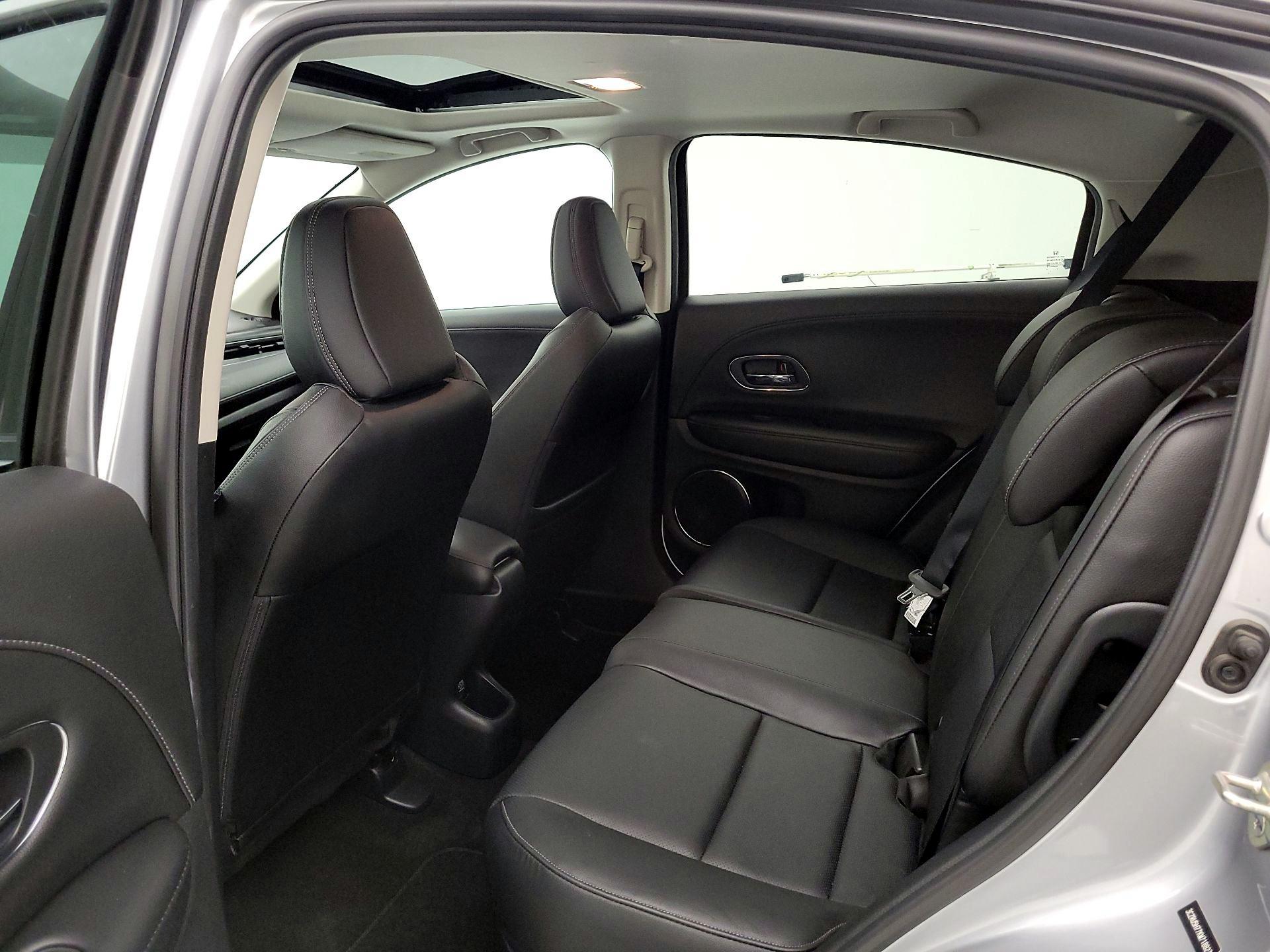 Thumbnail: 2019 Honda HR-V - 20