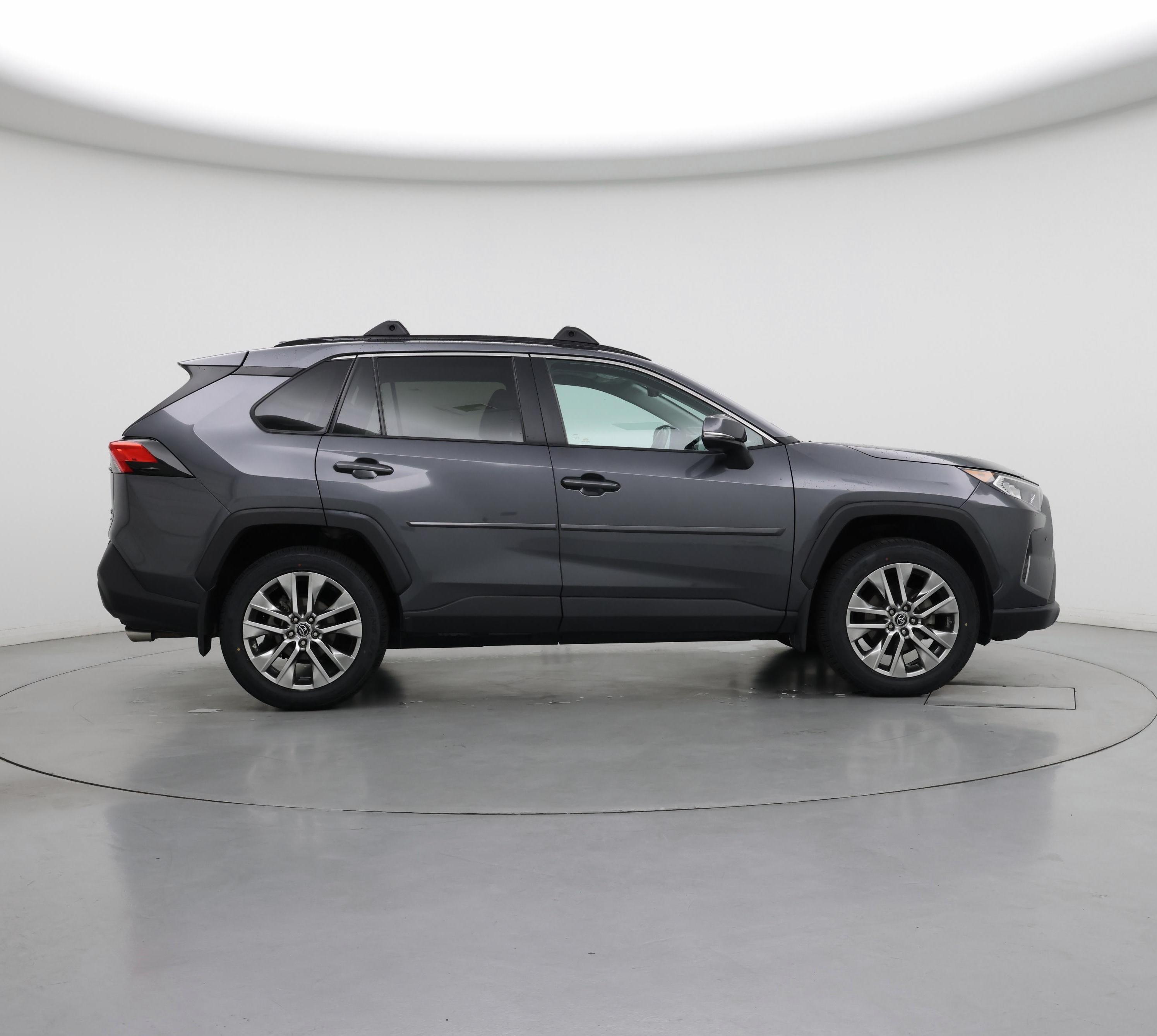 Thumbnail: 2019 Toyota RAV4 - 7