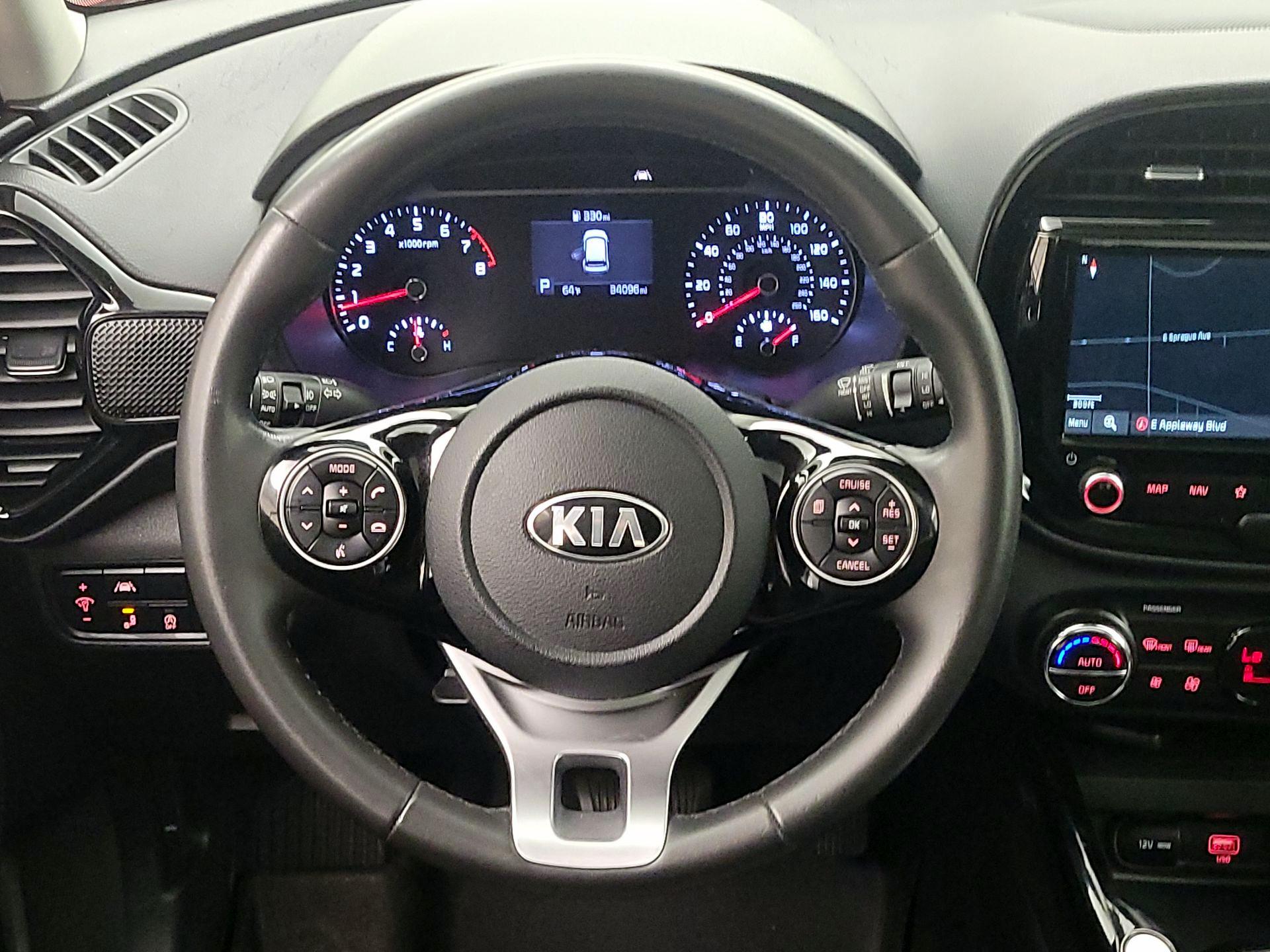 Thumbnail: 2021 Kia Soul - 10