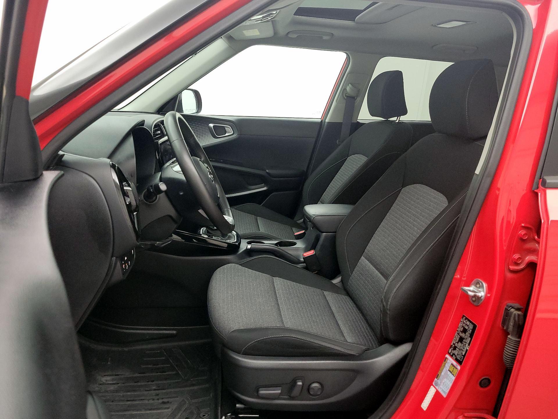 Thumbnail: 2021 Kia Soul - 11
