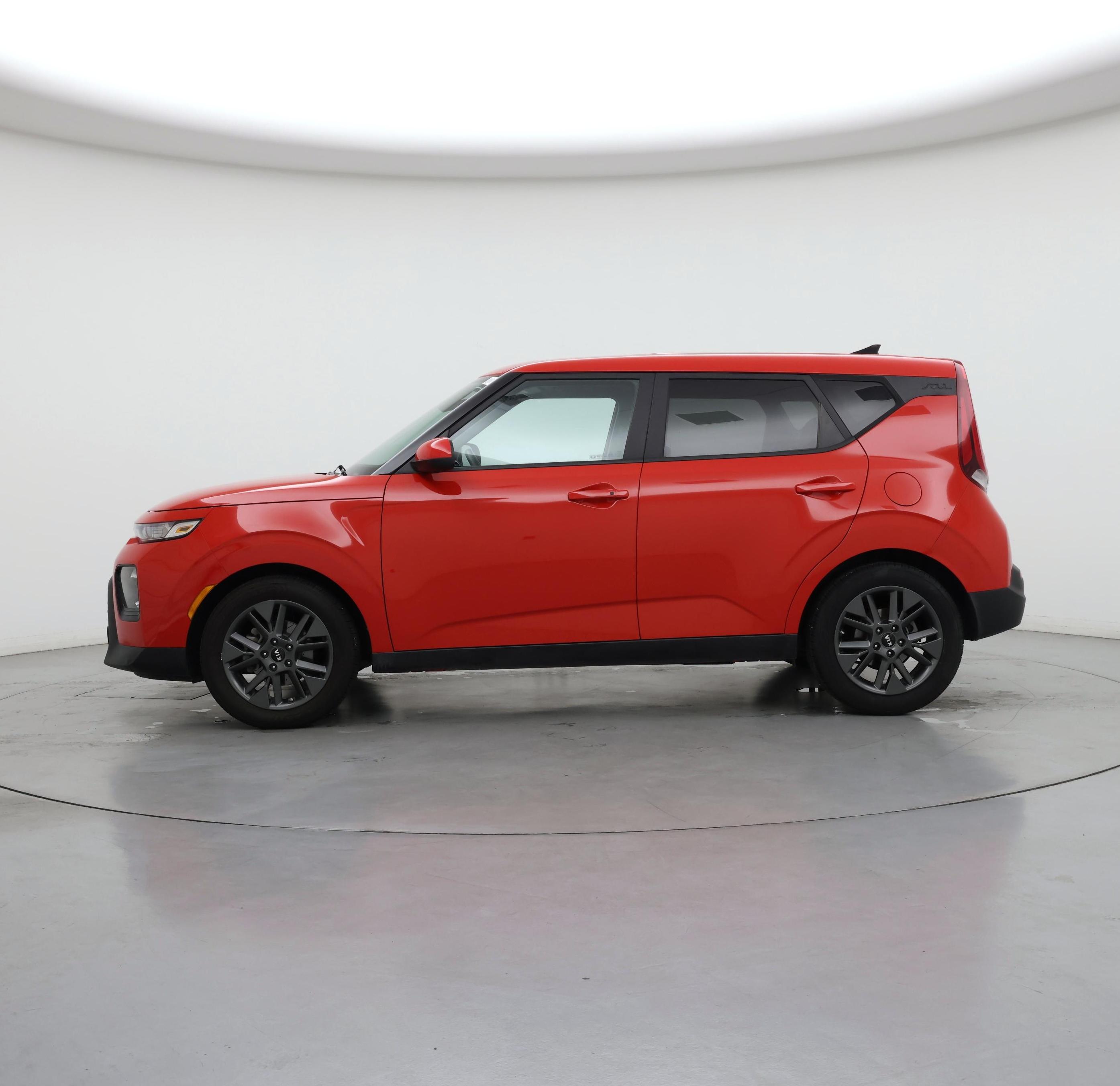 Thumbnail: 2021 Kia Soul - 3