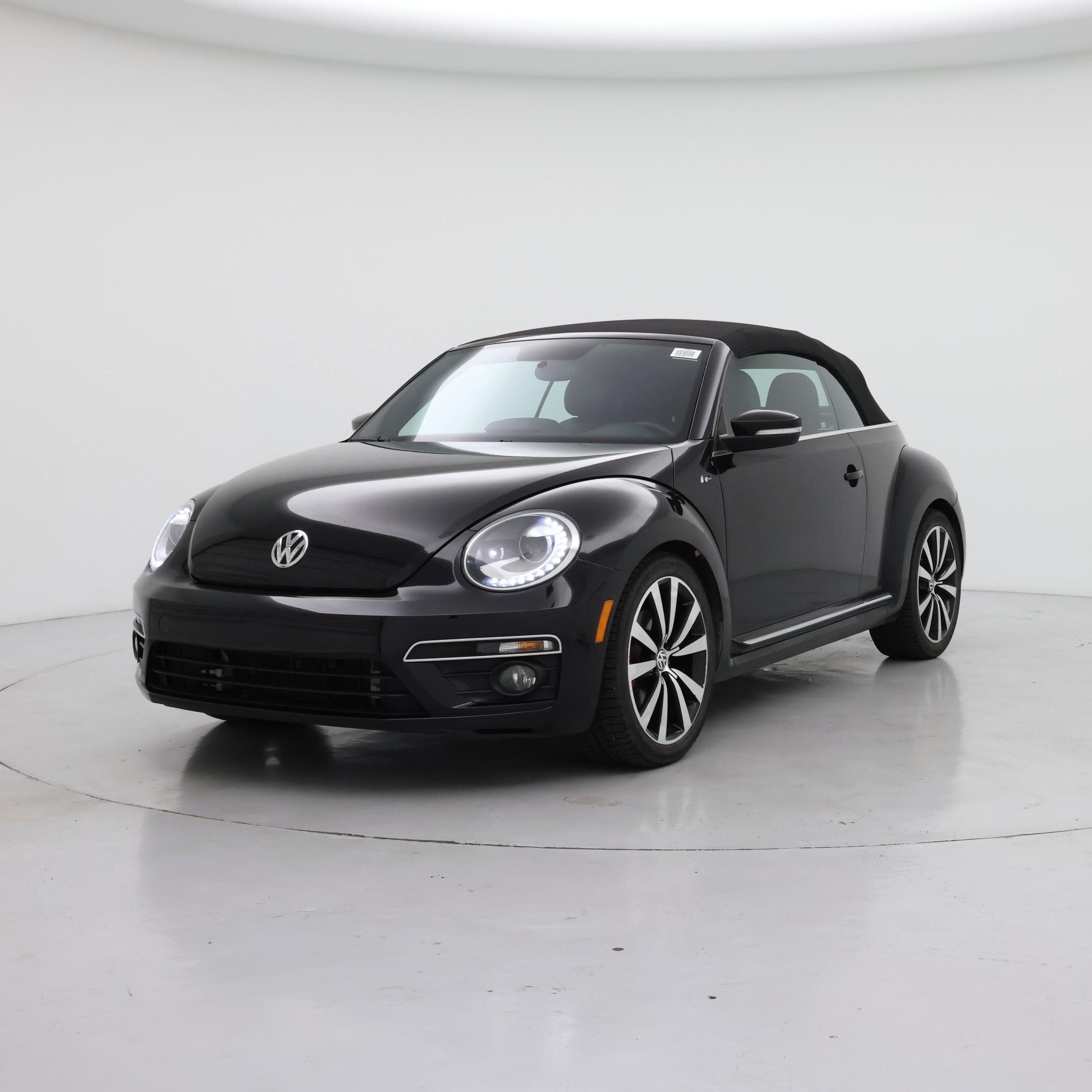 Thumbnail: 2015 Volkswagen Beetle - 4
