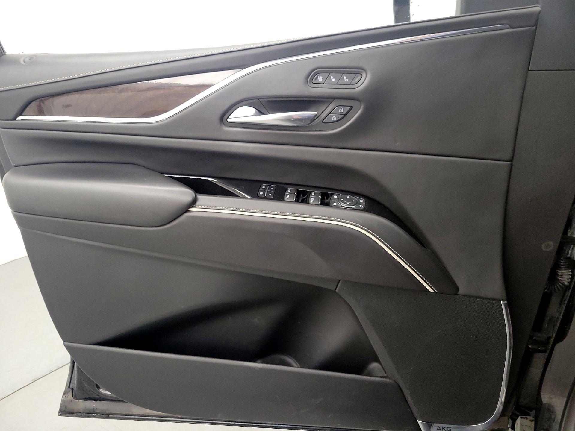 Thumbnail: 2021 Cadillac Escalade - 12