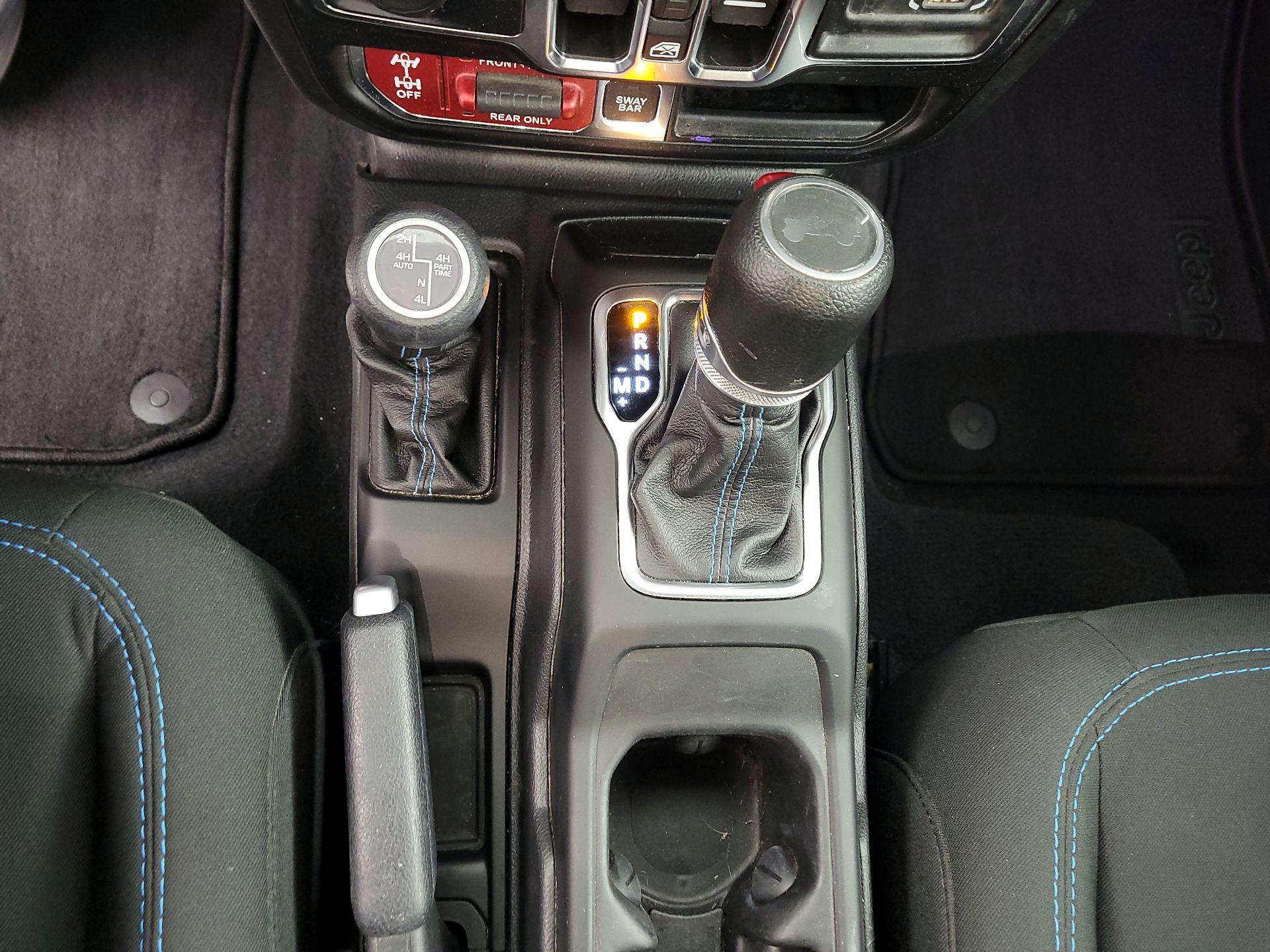 Thumbnail: 2023 Jeep Wrangler - 18